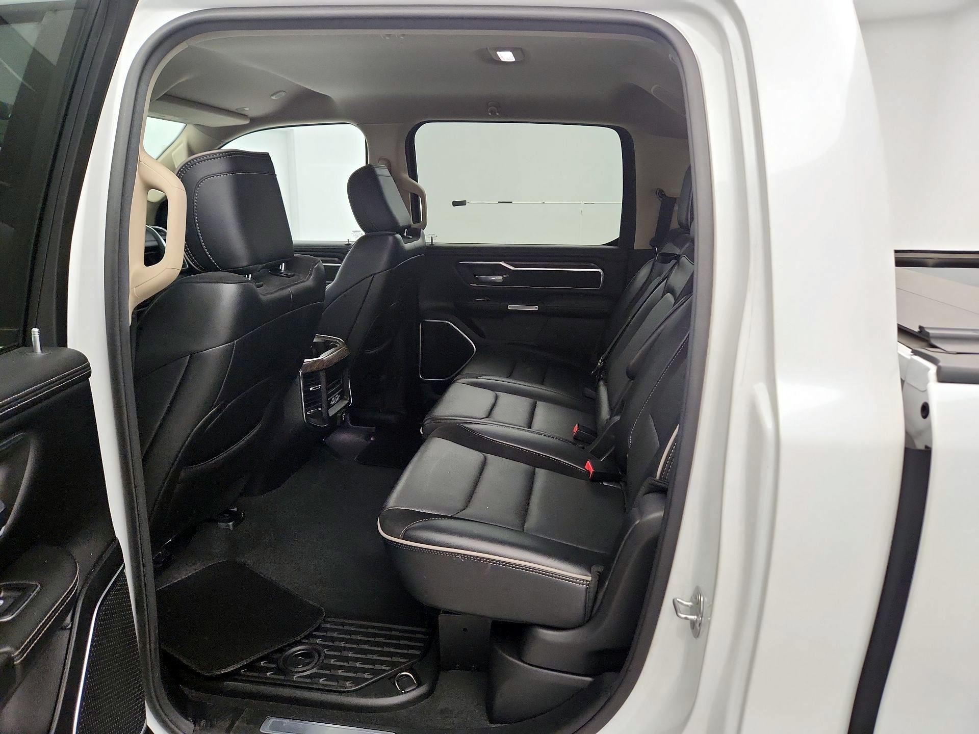 Thumbnail: 2019 RAM 1500 - 19
