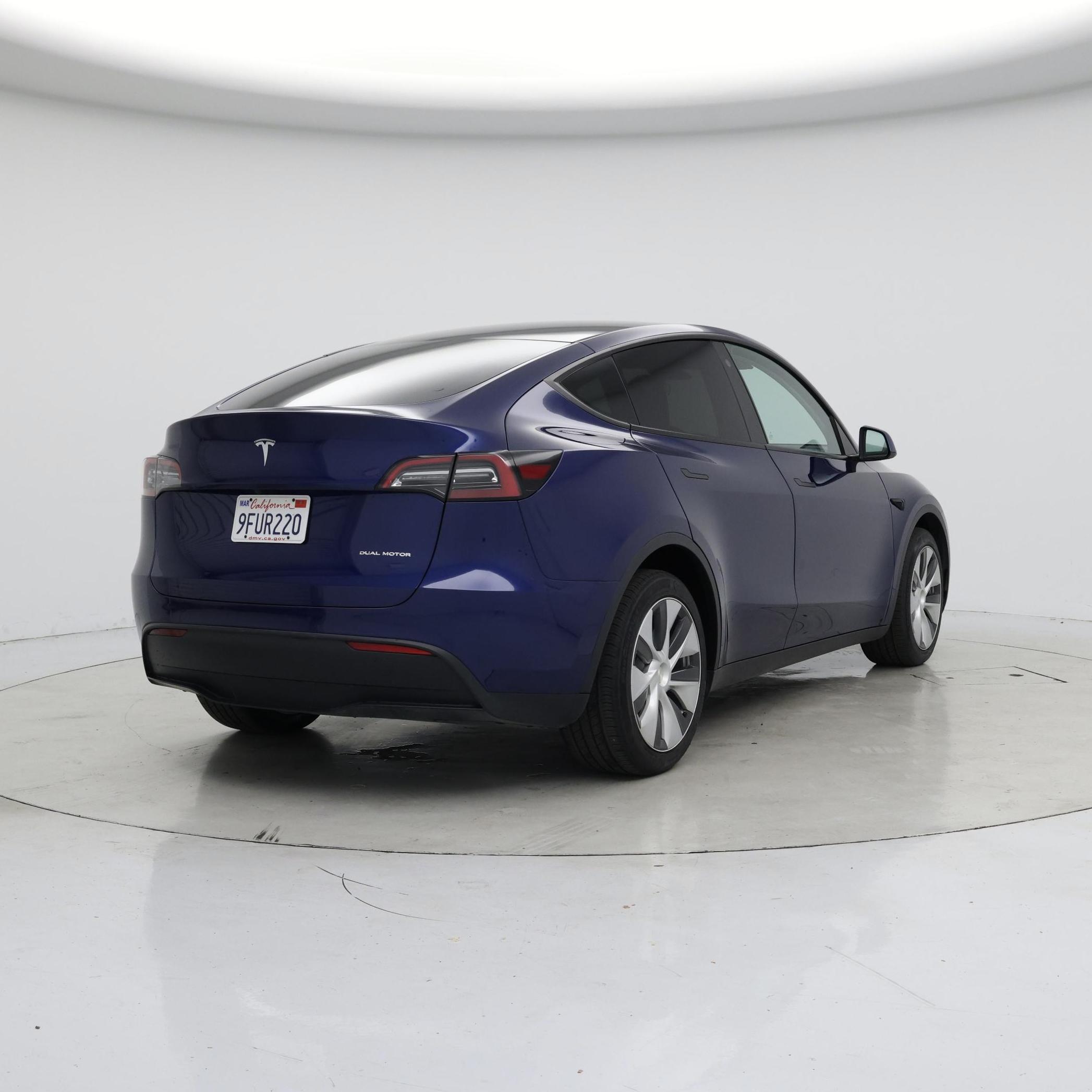 Thumbnail: 2023 Tesla Model Y - 8