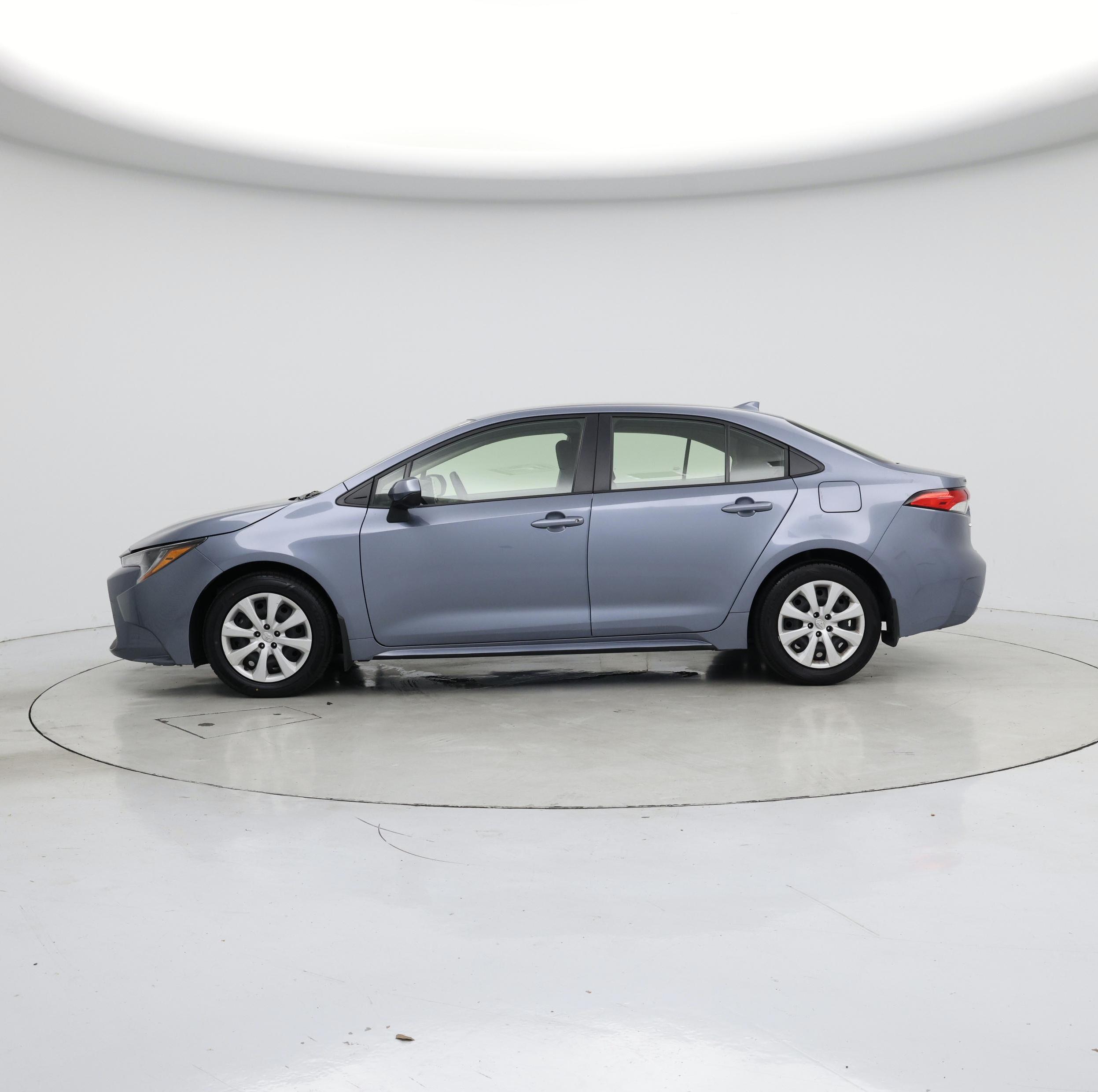 Thumbnail: 2022 Toyota Corolla - 3