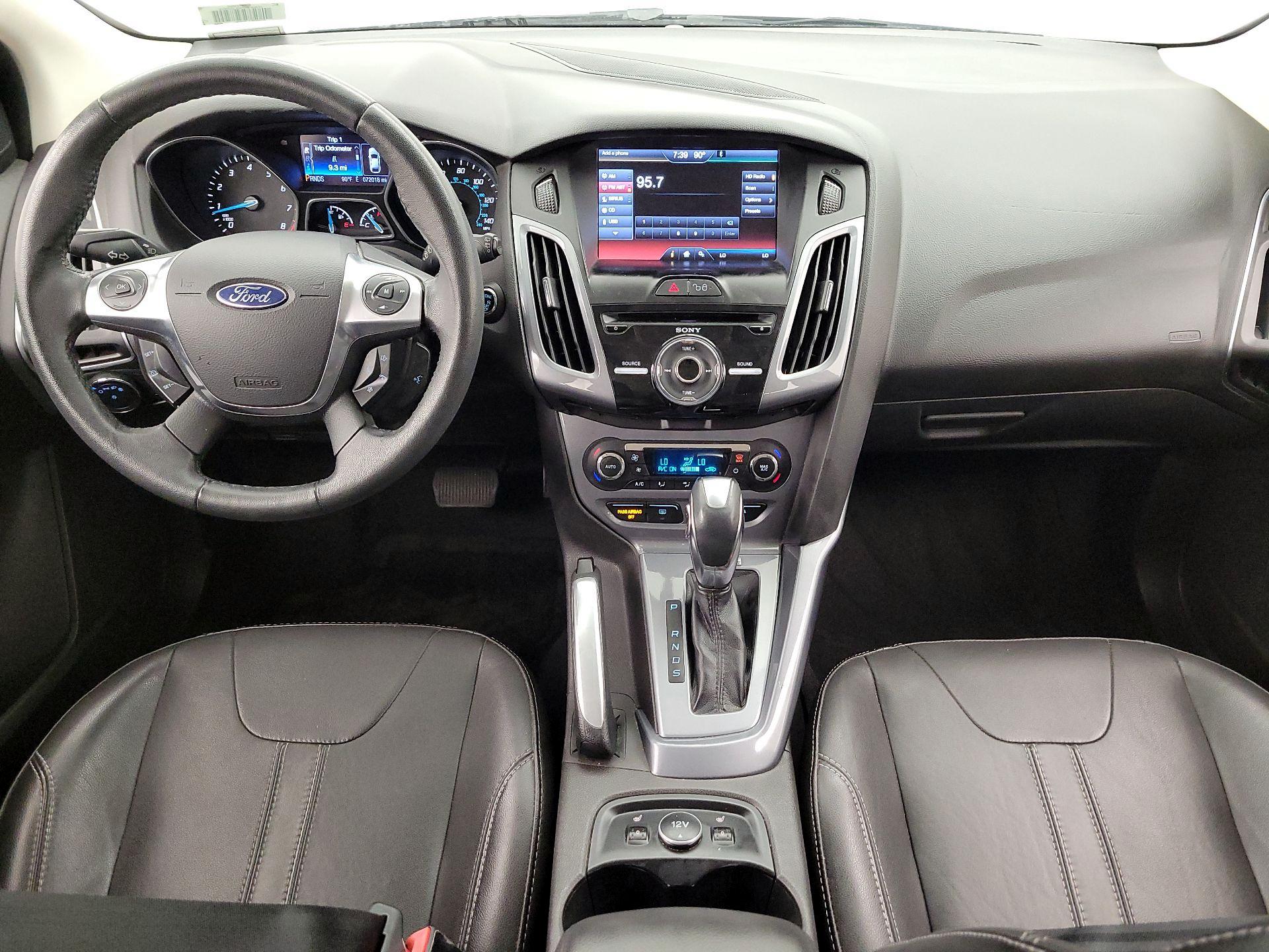 Thumbnail: 2013 Ford Focus - 9