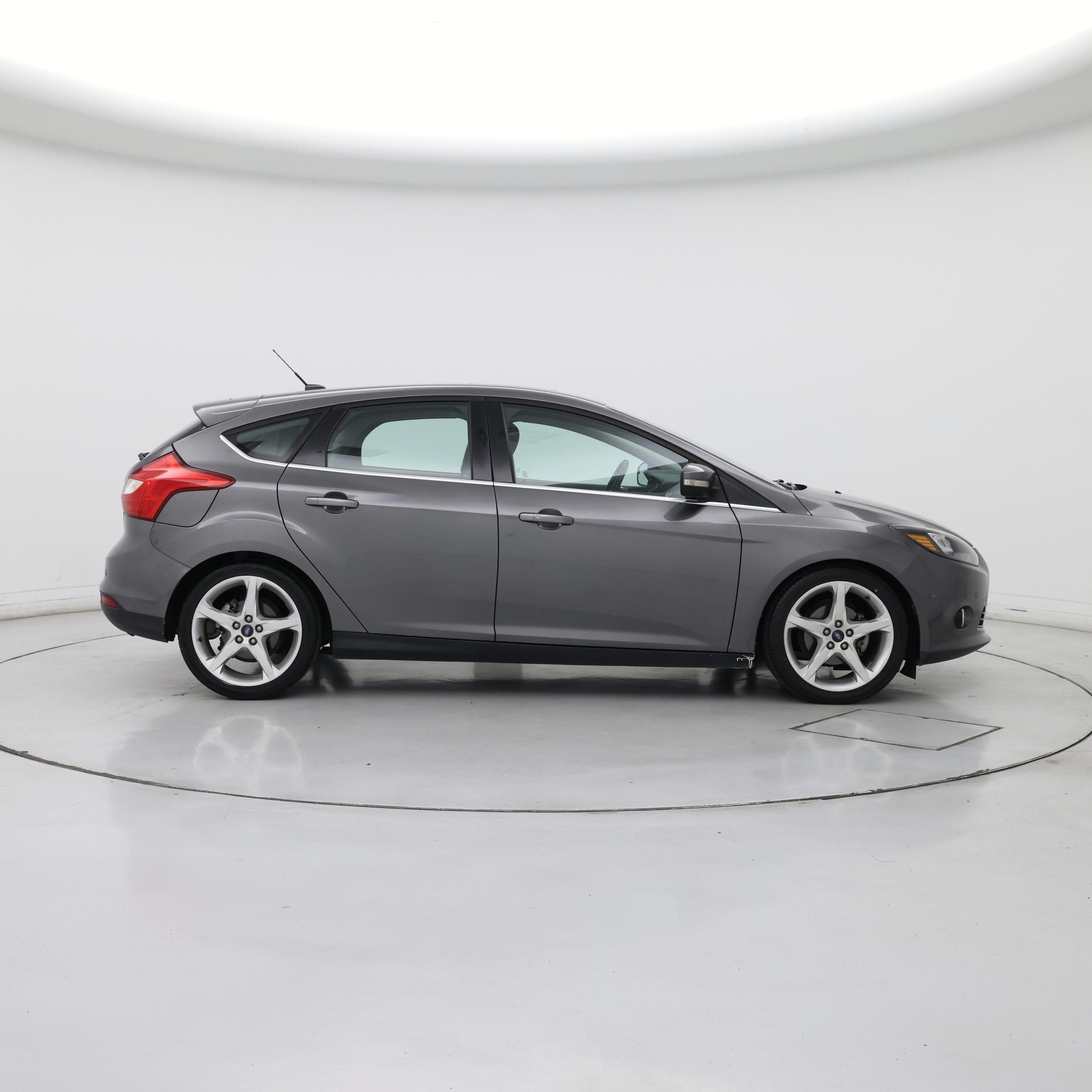 Thumbnail: 2013 Ford Focus - 7