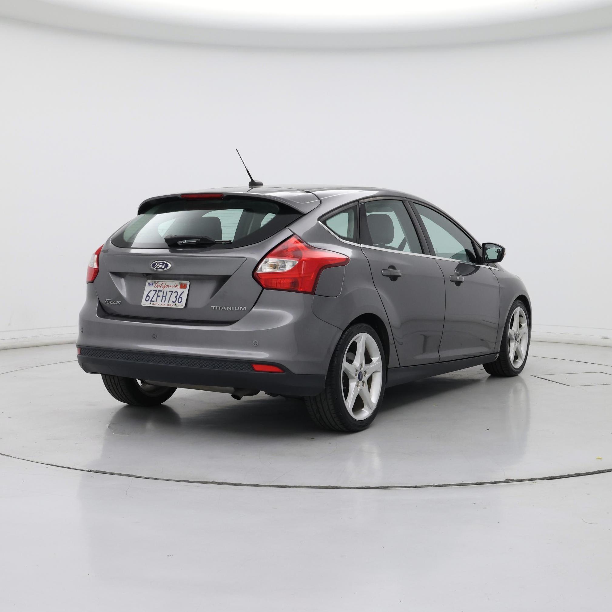 Thumbnail: 2013 Ford Focus - 8