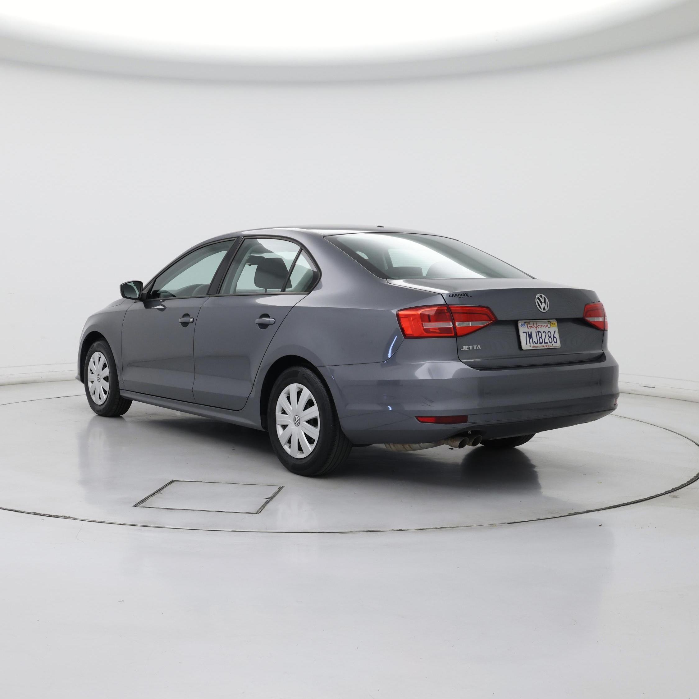 Thumbnail: 2015 Volkswagen Jetta - 2