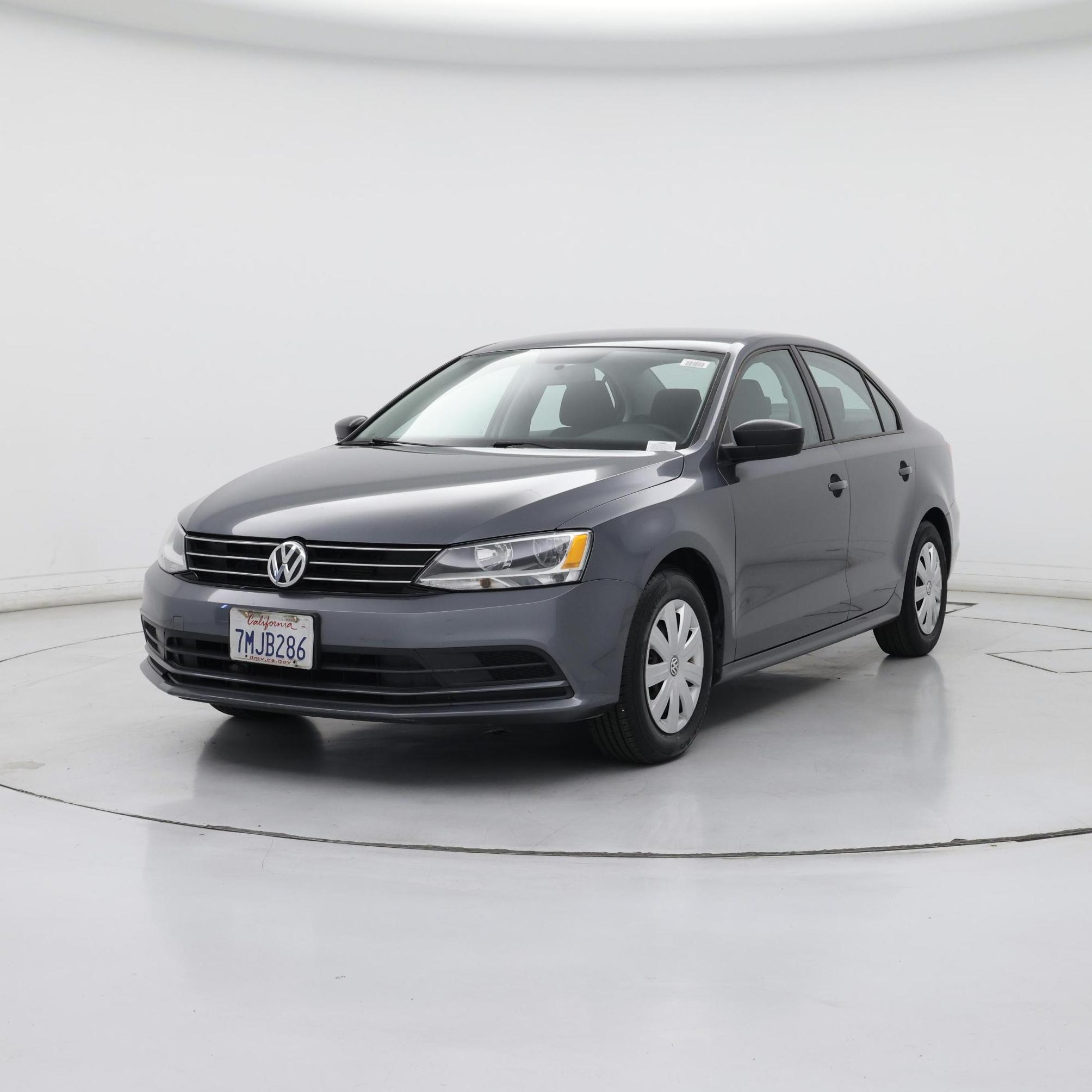 Thumbnail: 2015 Volkswagen Jetta - 4