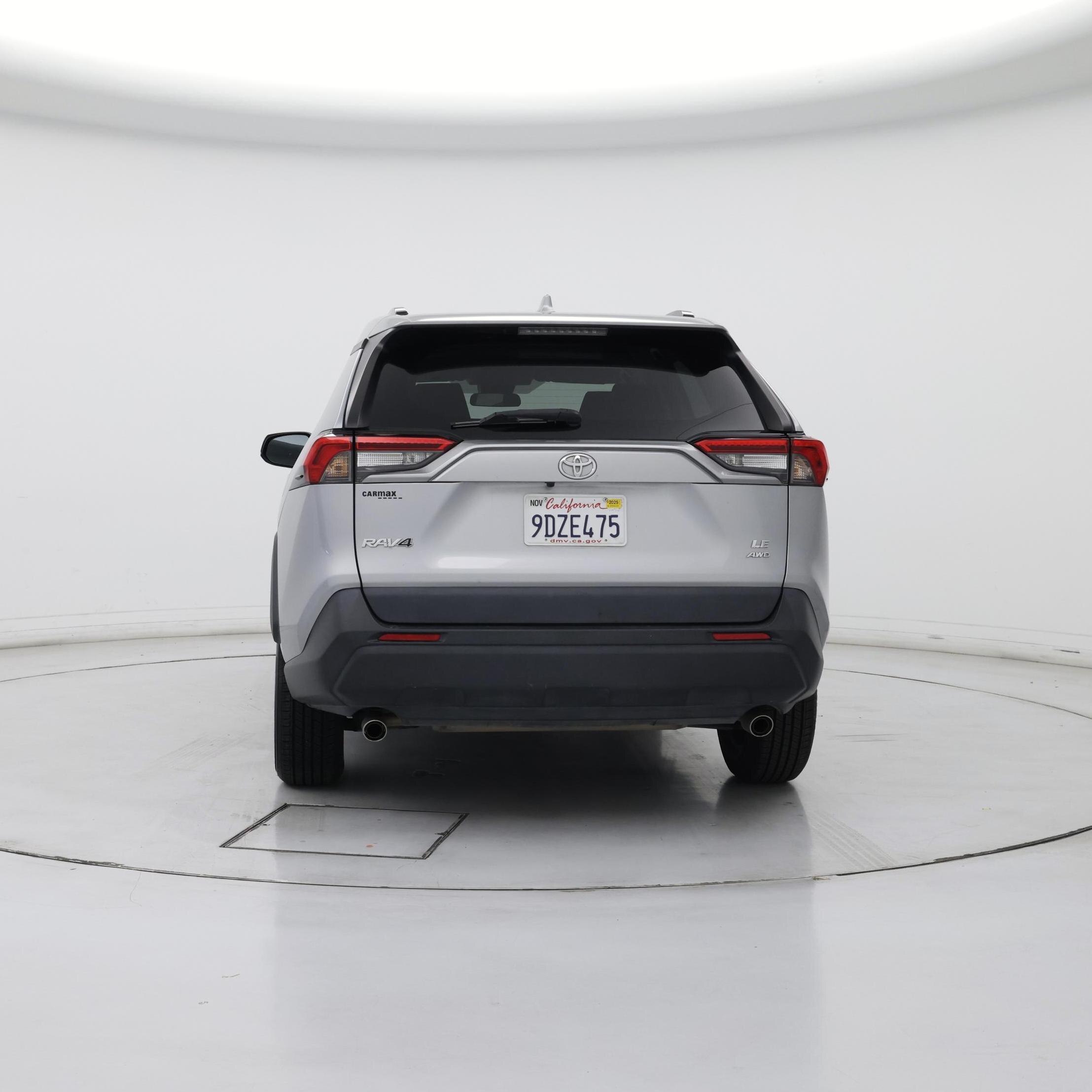 Thumbnail: 2021 Toyota RAV4 - 6