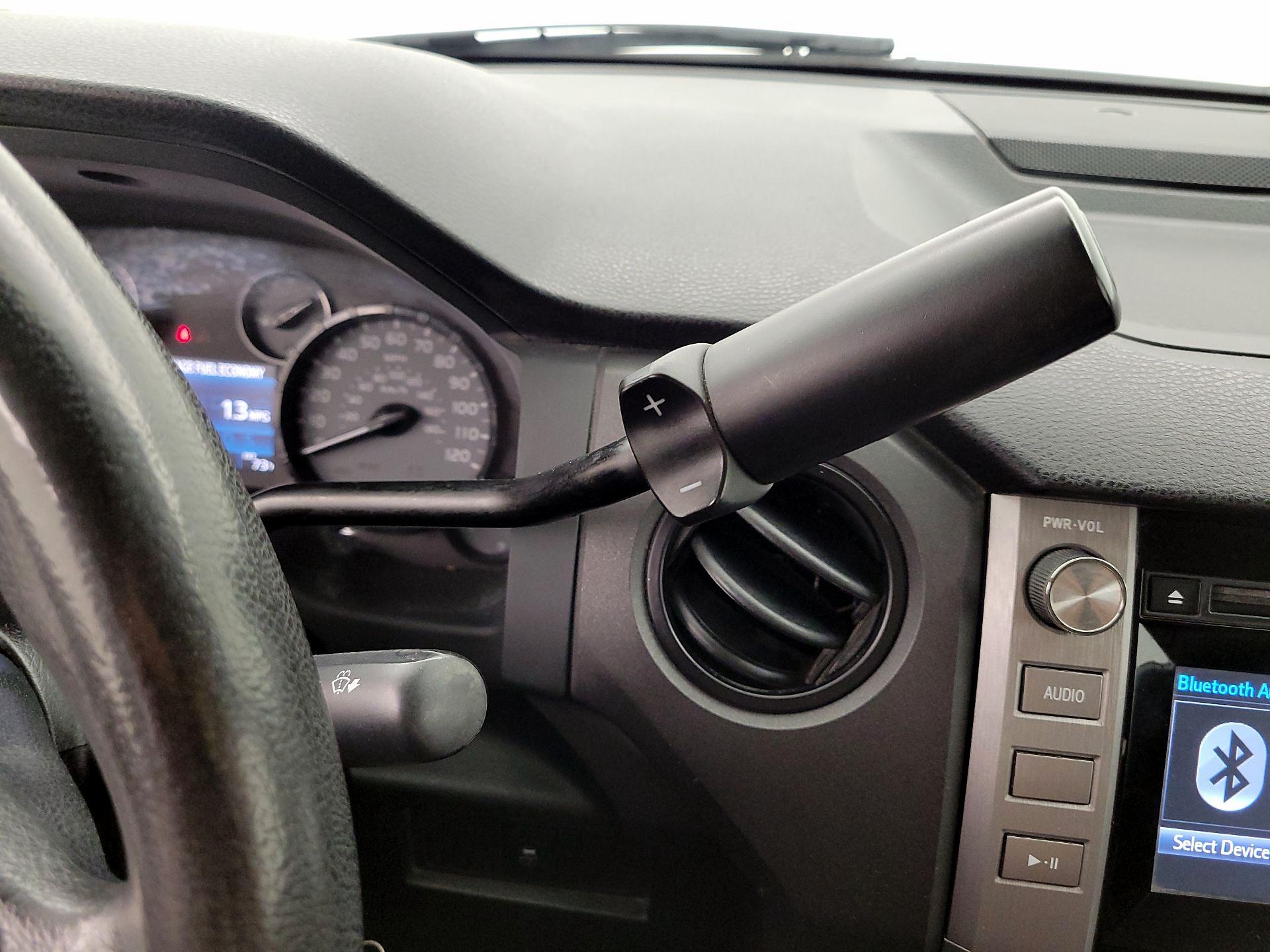 Thumbnail: 2016 Toyota Tundra - 17
