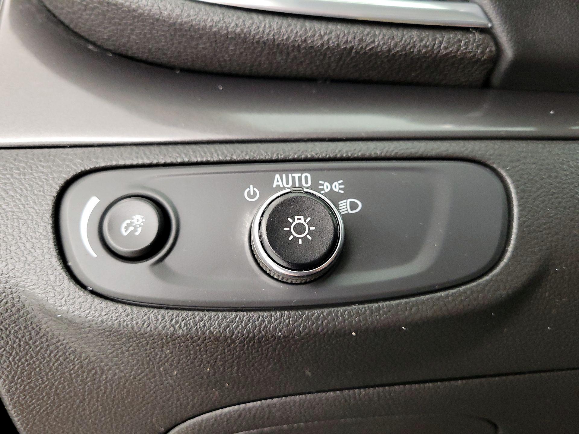 Thumbnail: 2021 Buick Encore - 13