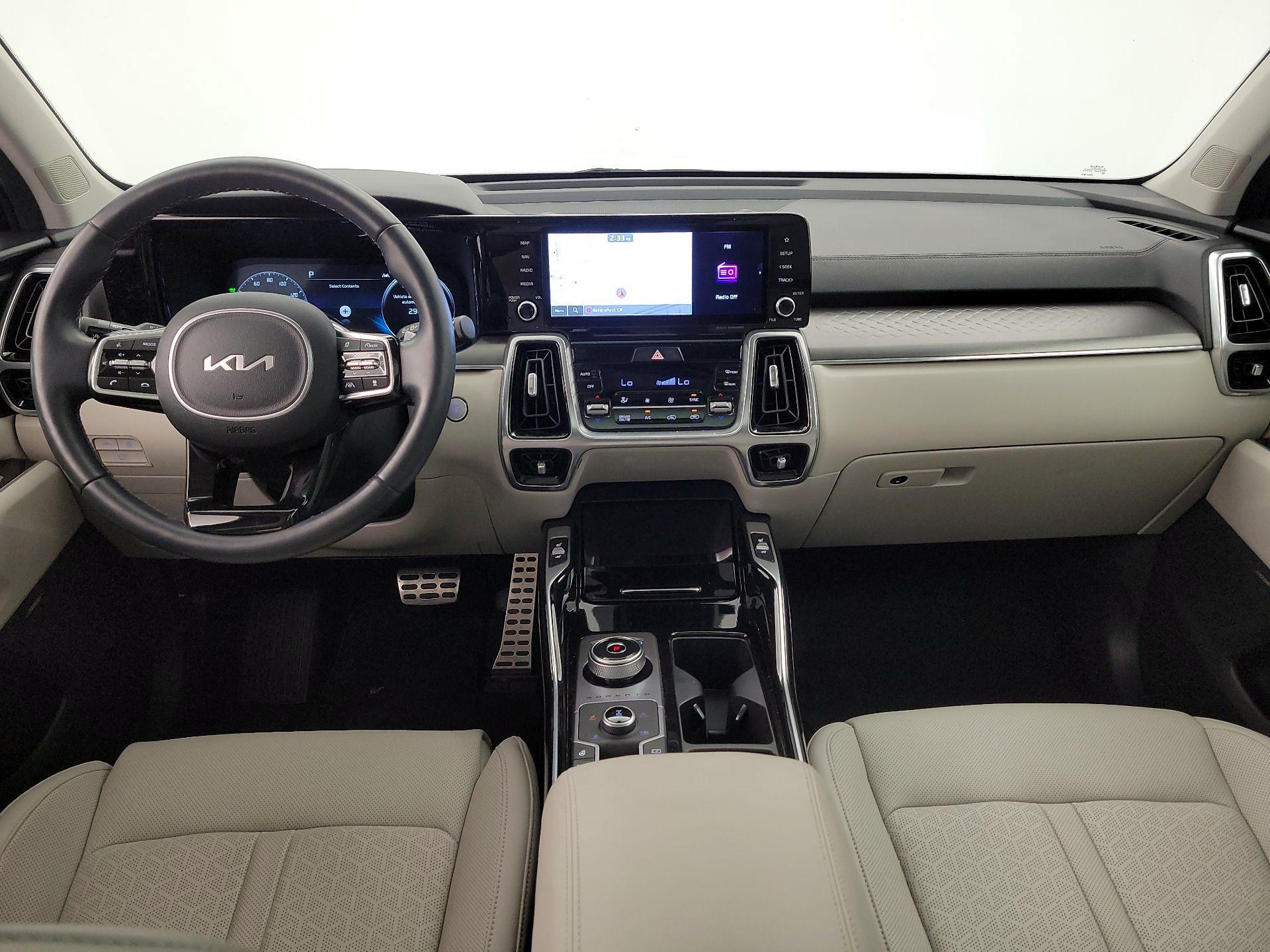 Thumbnail: 2023 Kia Sorento - 9