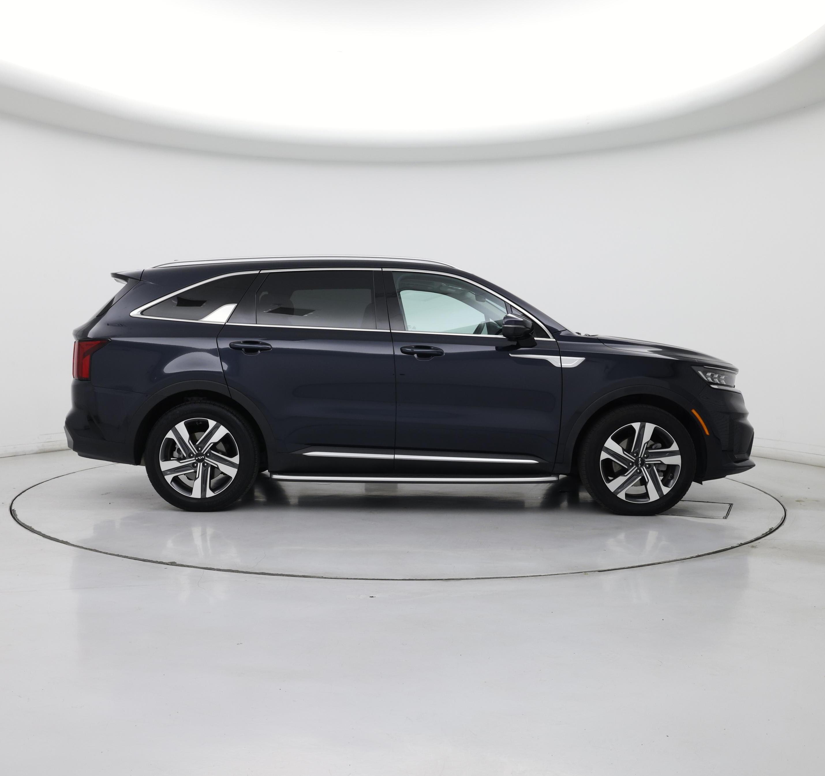 Thumbnail: 2023 Kia Sorento - 7