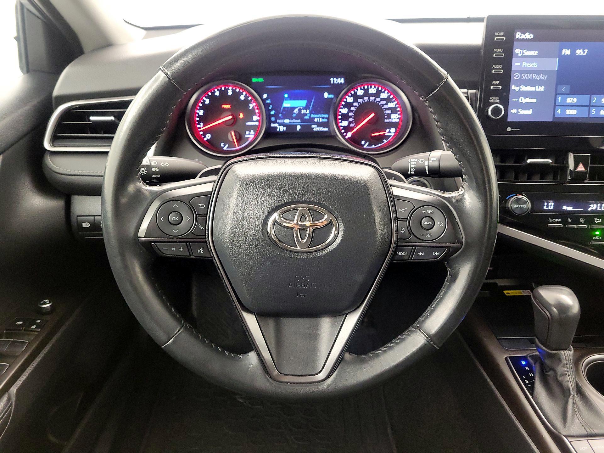 Thumbnail: 2023 Toyota Camry - 10
