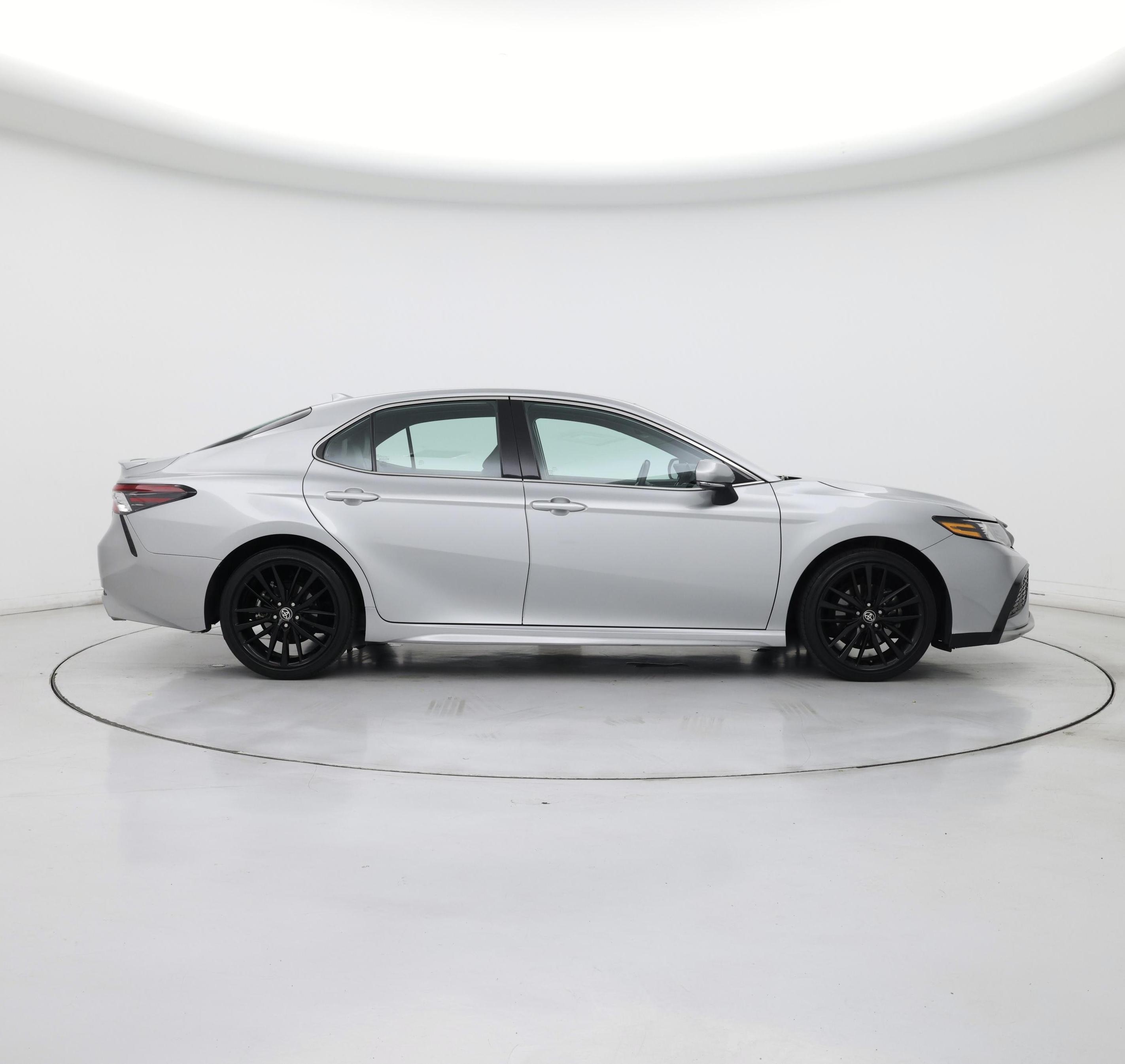Thumbnail: 2023 Toyota Camry - 7