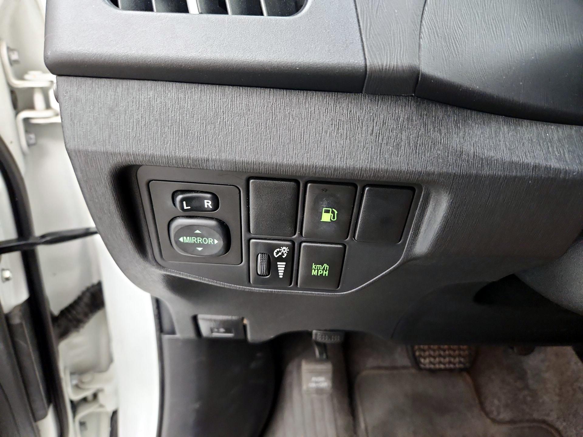Thumbnail: 2013 Toyota Prius - 13
