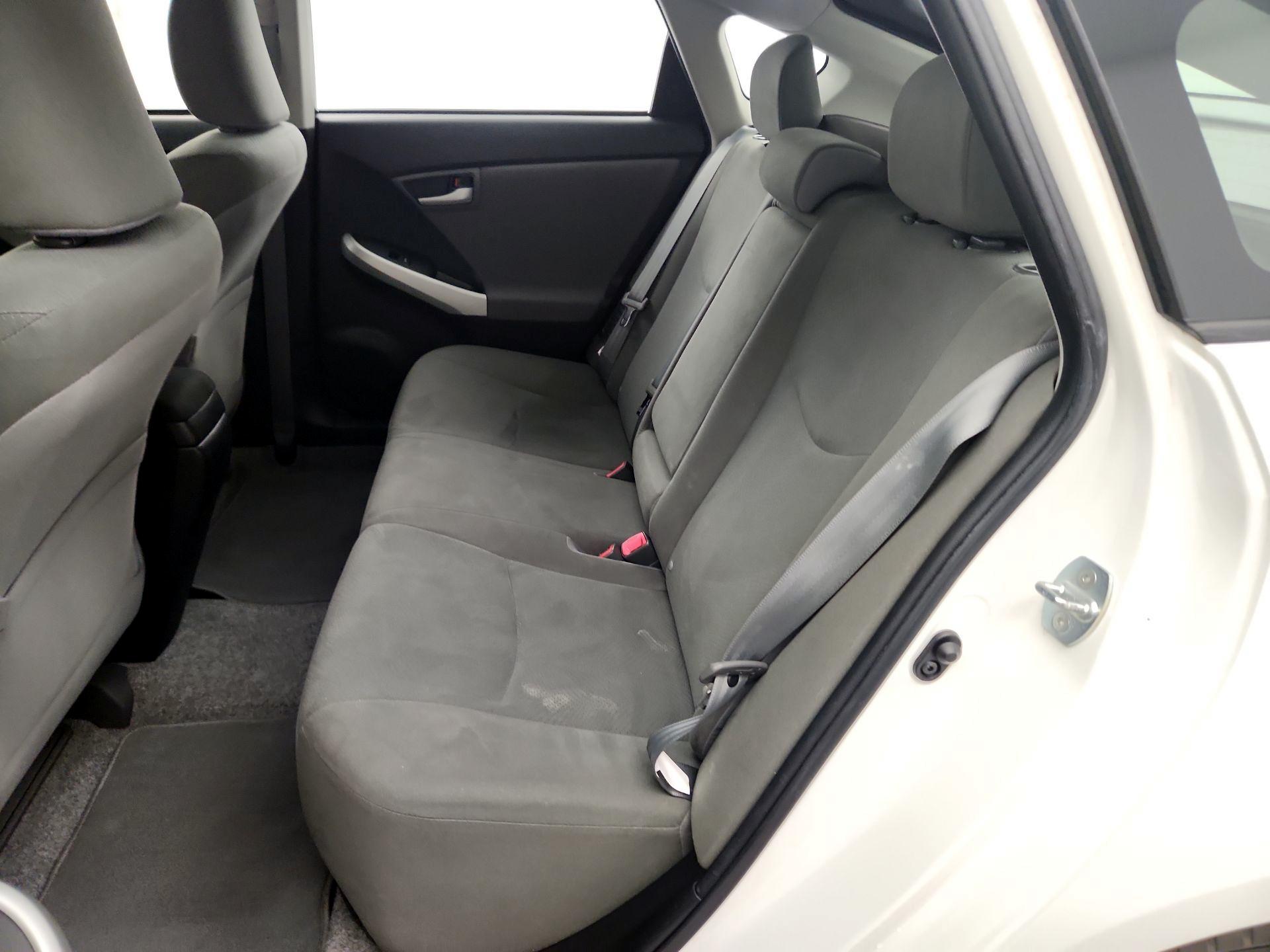 Thumbnail: 2013 Toyota Prius - 19