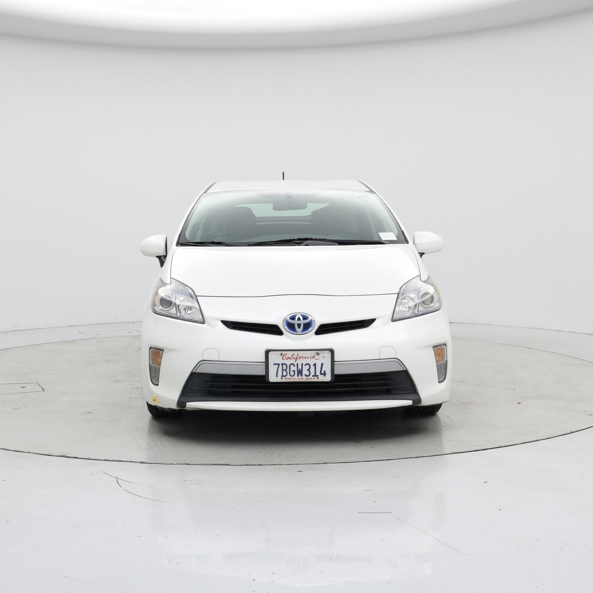 Thumbnail: 2013 Toyota Prius - 5