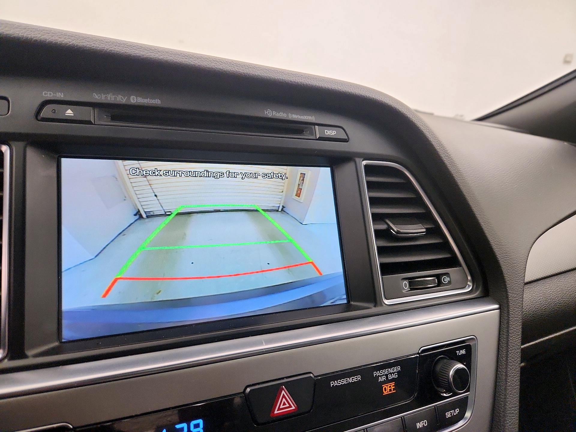 Thumbnail: 2015 Hyundai Sonata - 15