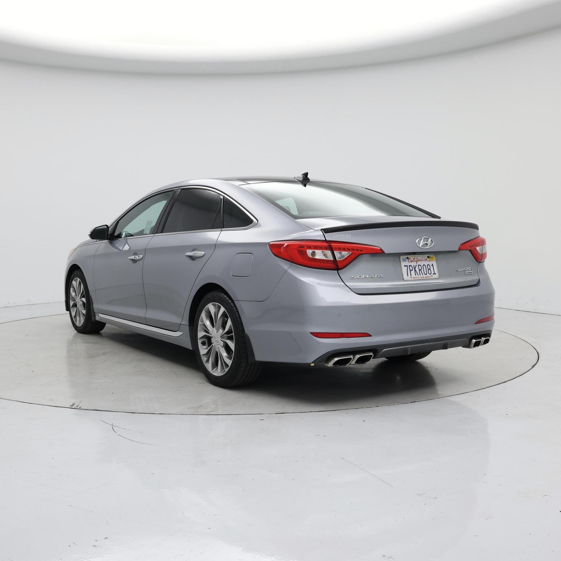 Thumbnail: 2015 Hyundai Sonata - 2