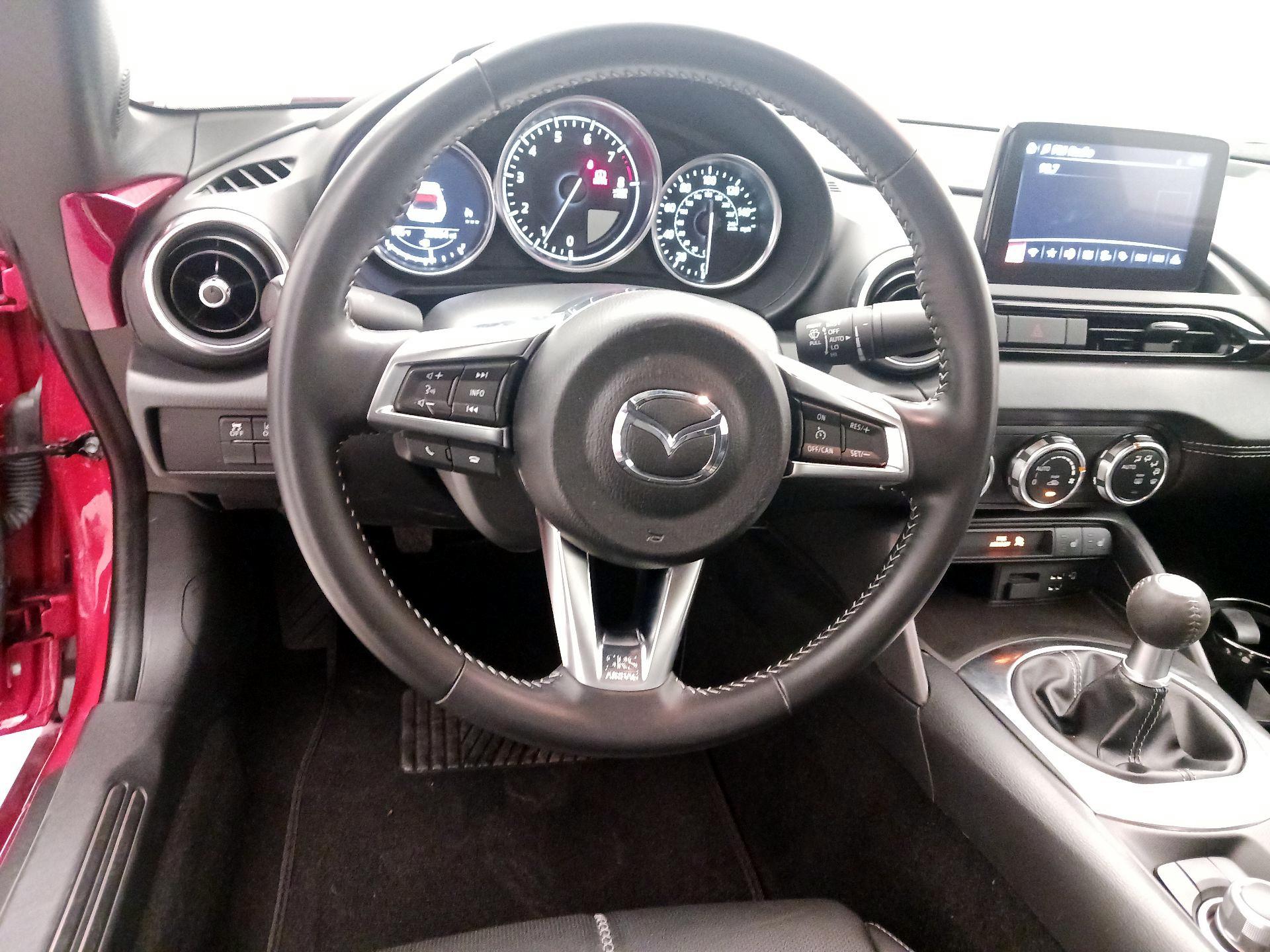Thumbnail: 2023 Mazda MX-5 Miata - 10