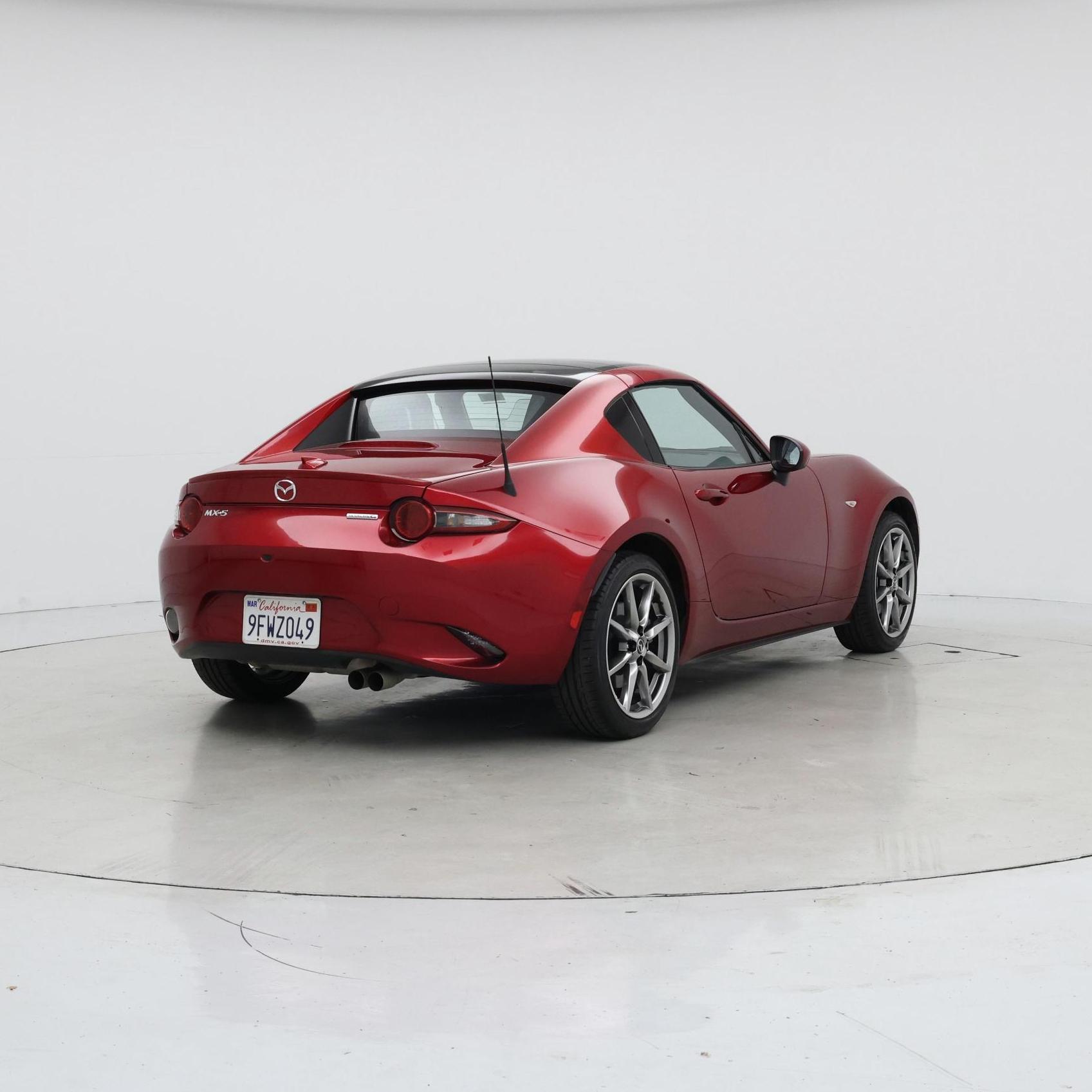 Thumbnail: 2023 Mazda MX-5 Miata - 8