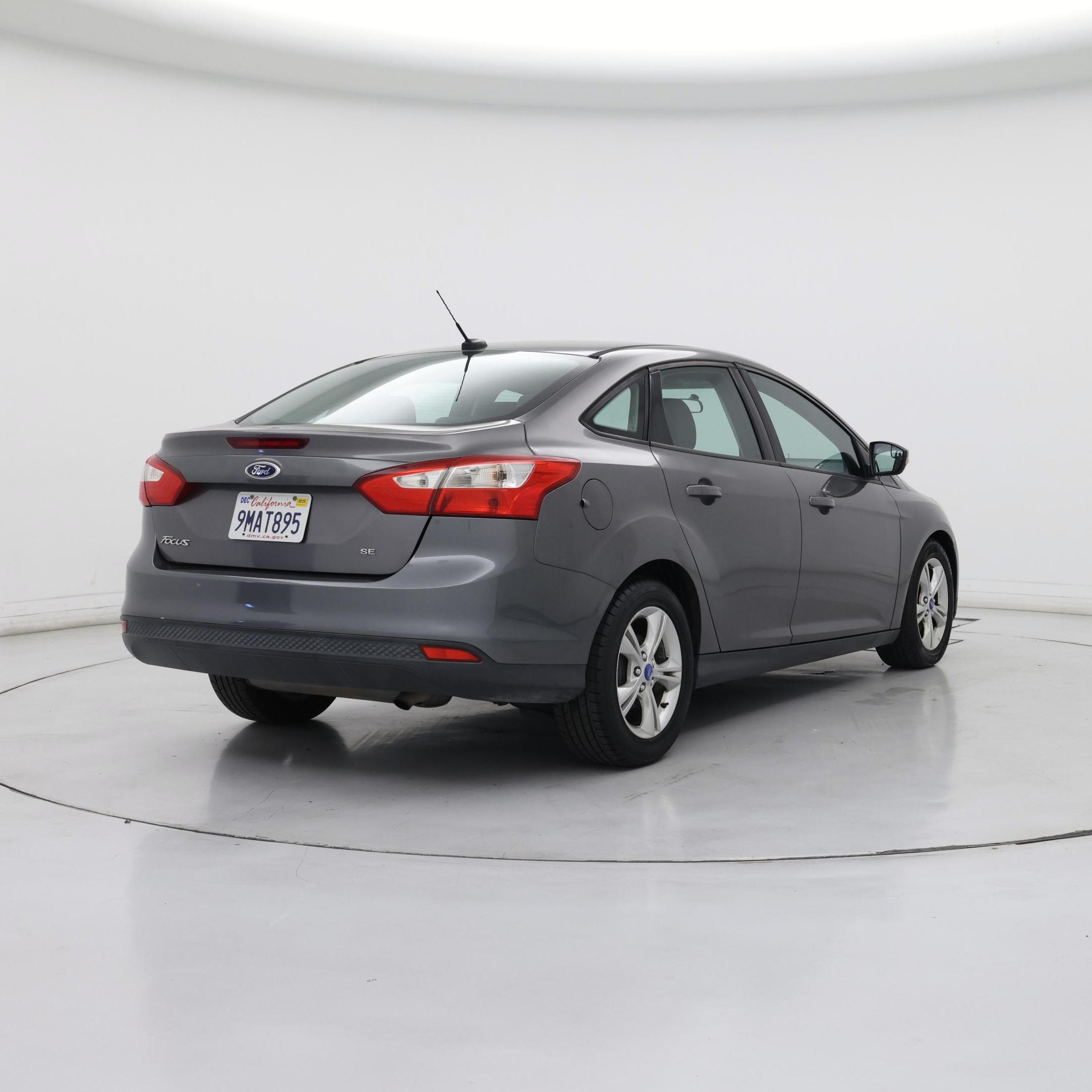 Thumbnail: 2013 Ford Focus - 8