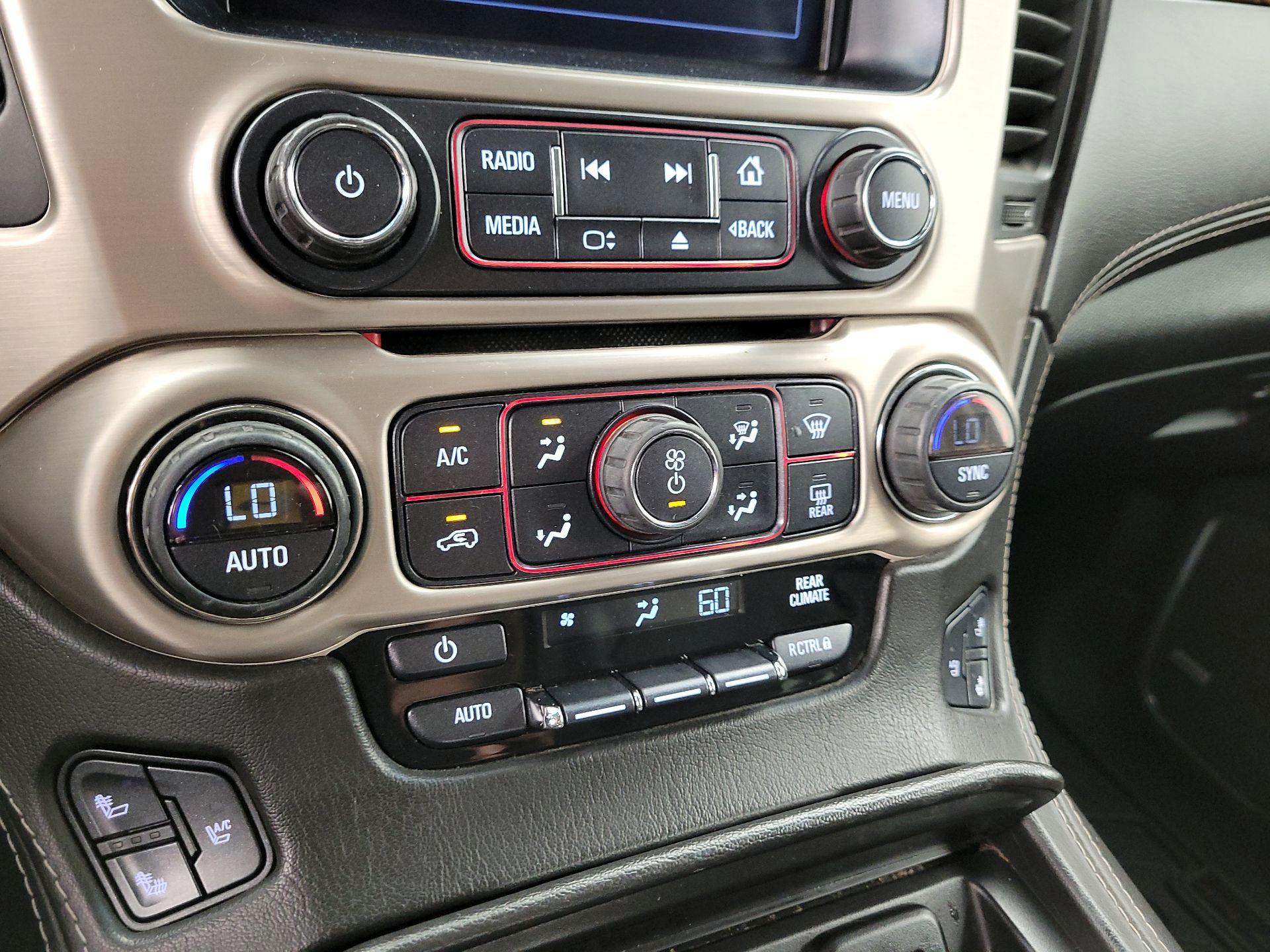 Thumbnail: 2016 GMC Yukon - 17