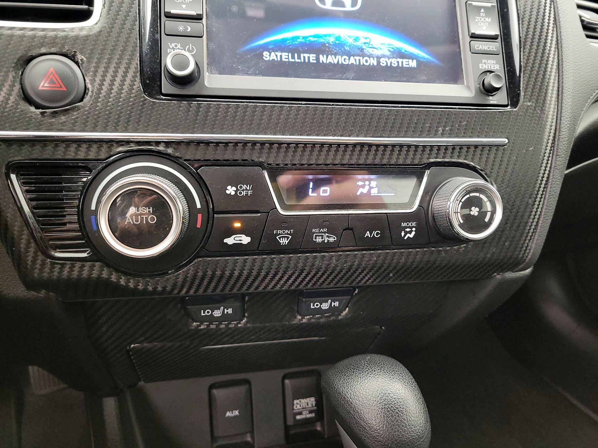 Thumbnail: 2013 Honda Civic - 17