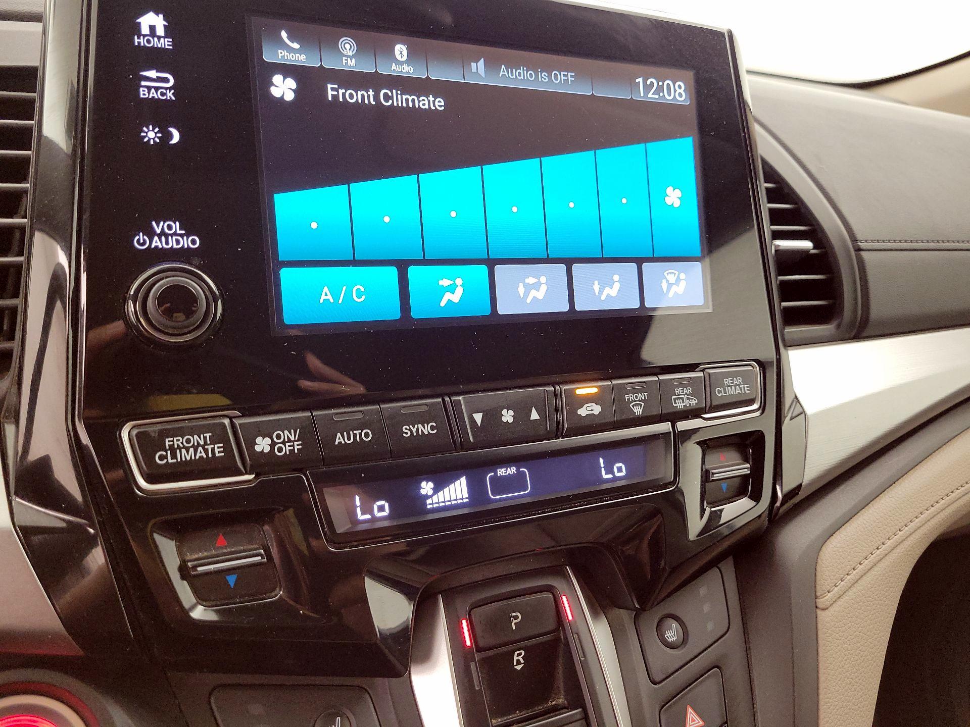 Thumbnail: 2019 Honda Odyssey - 16