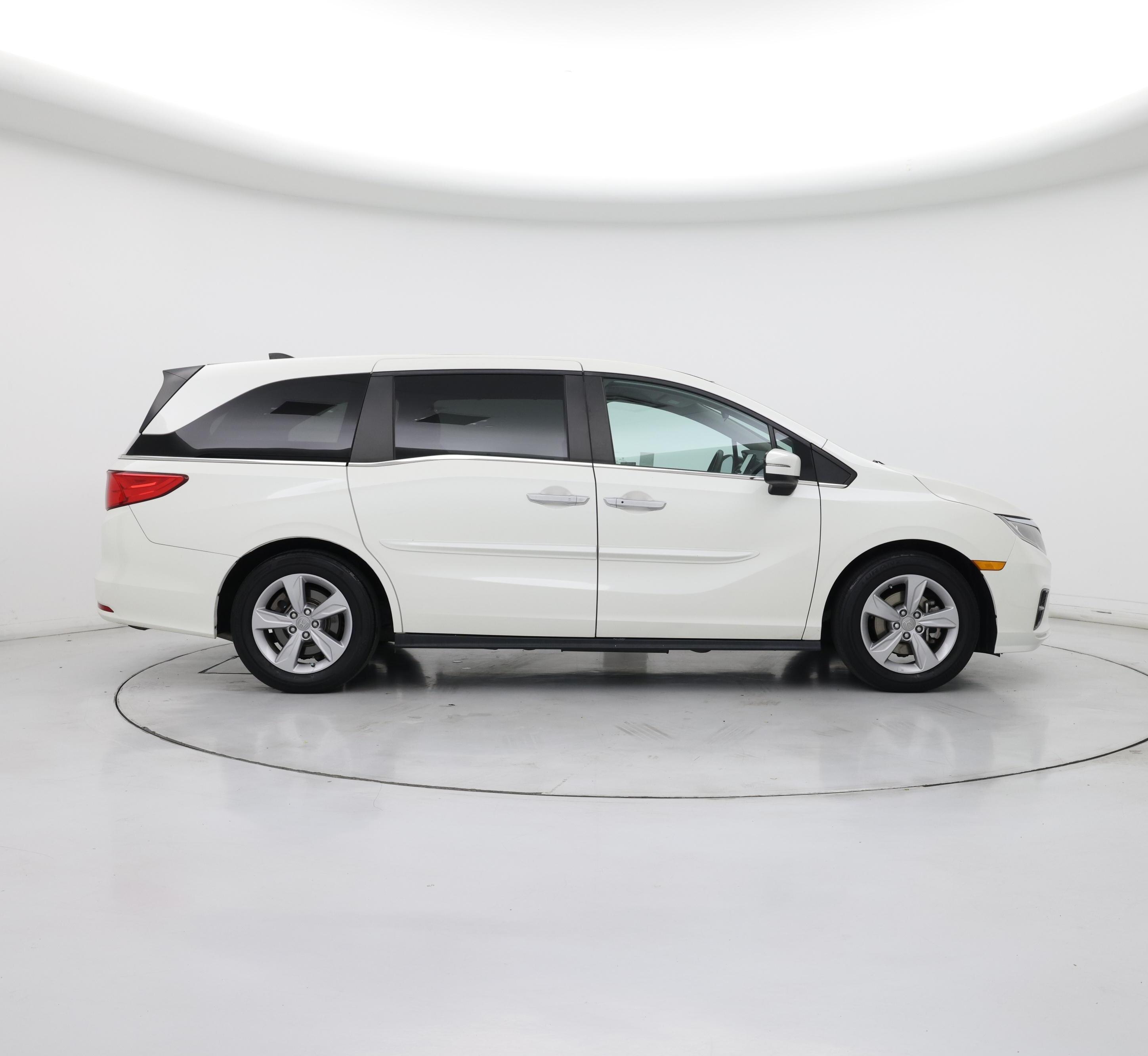 Thumbnail: 2019 Honda Odyssey - 7