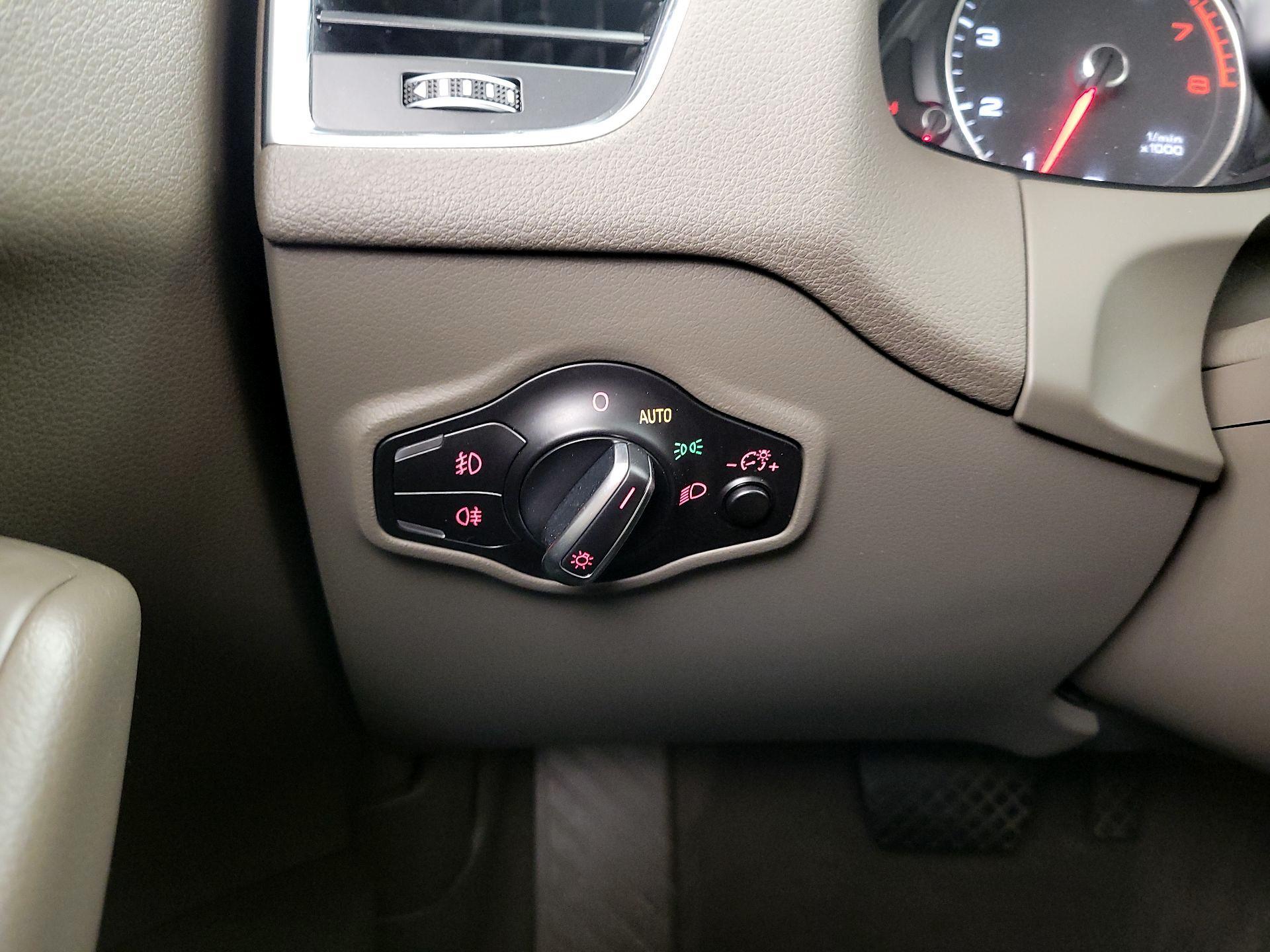 Thumbnail: 2015 Audi Q5 - 13