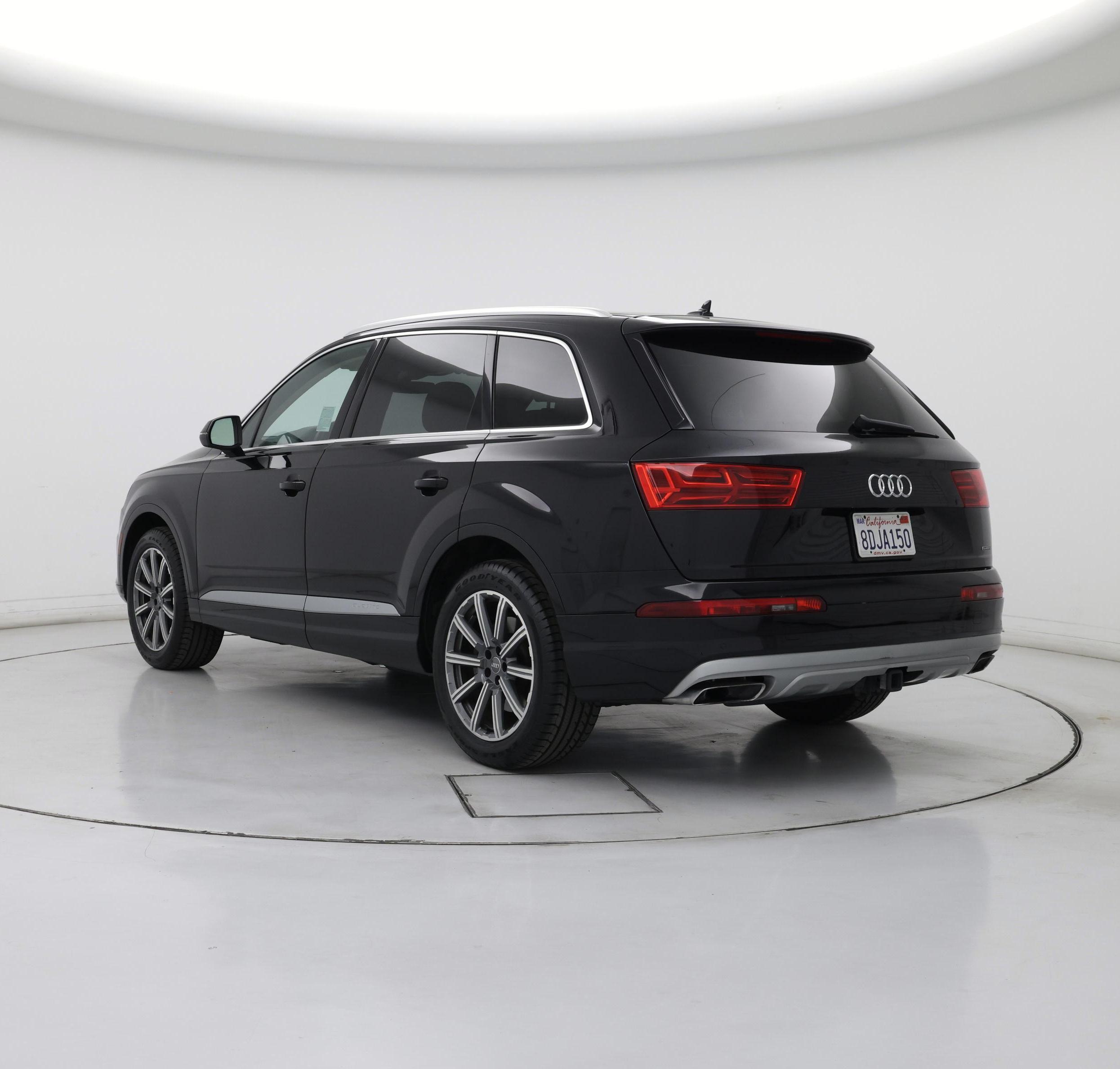 Thumbnail: 2018 Audi Q7 - 2