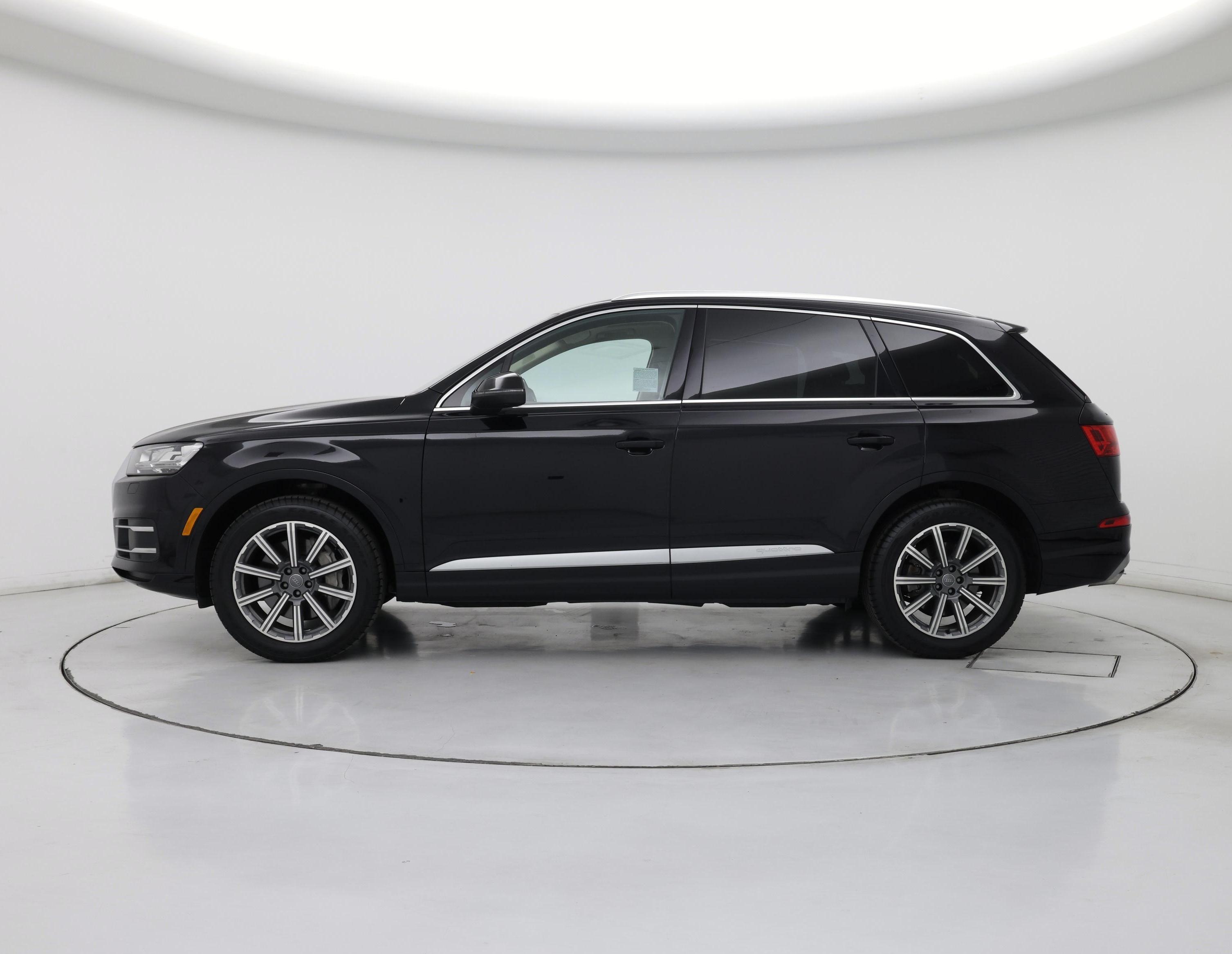 Thumbnail: 2018 Audi Q7 - 3