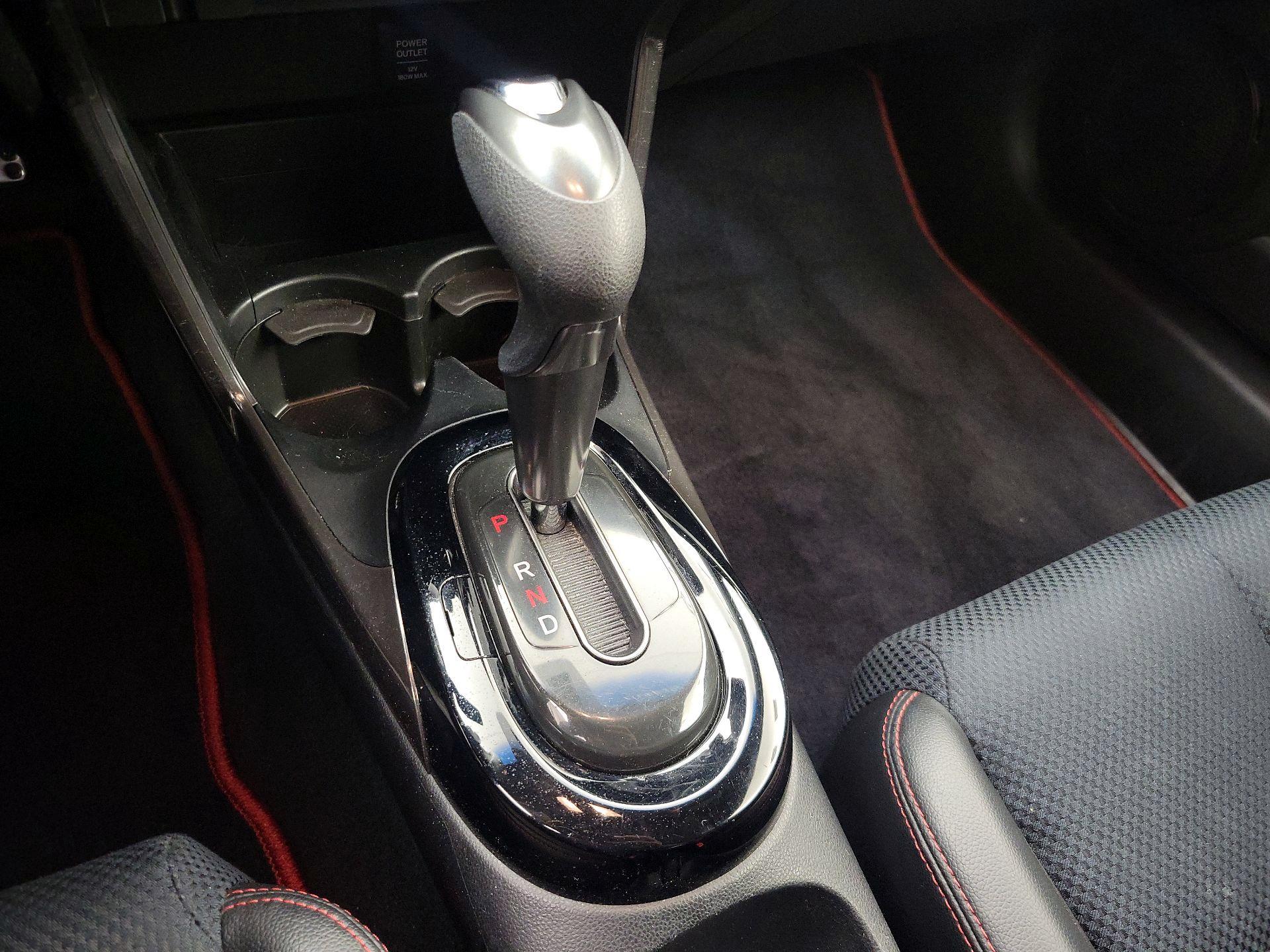 Thumbnail: 2015 Honda CR-Z - 16