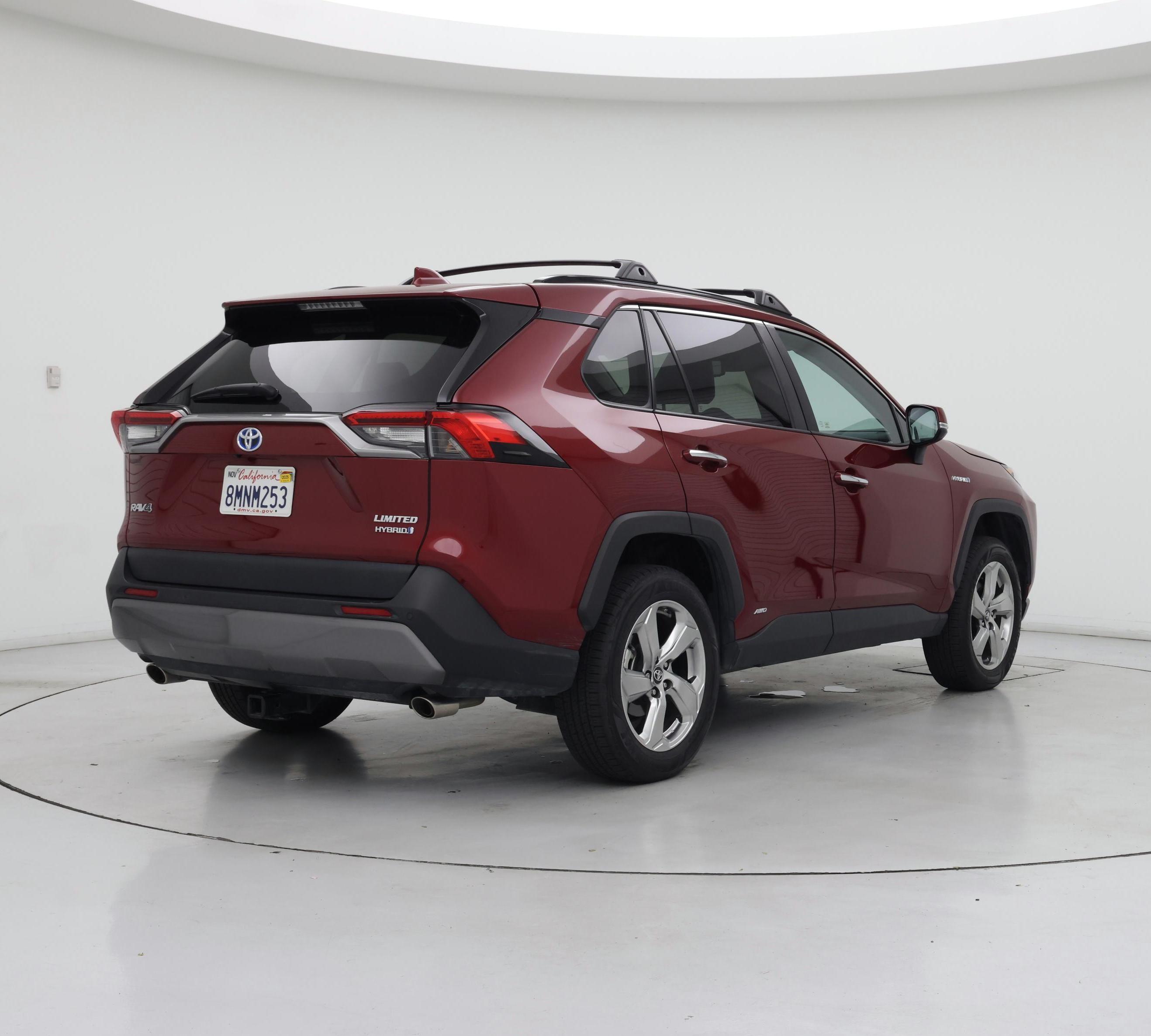 Thumbnail: 2019 Toyota RAV4 - 8
