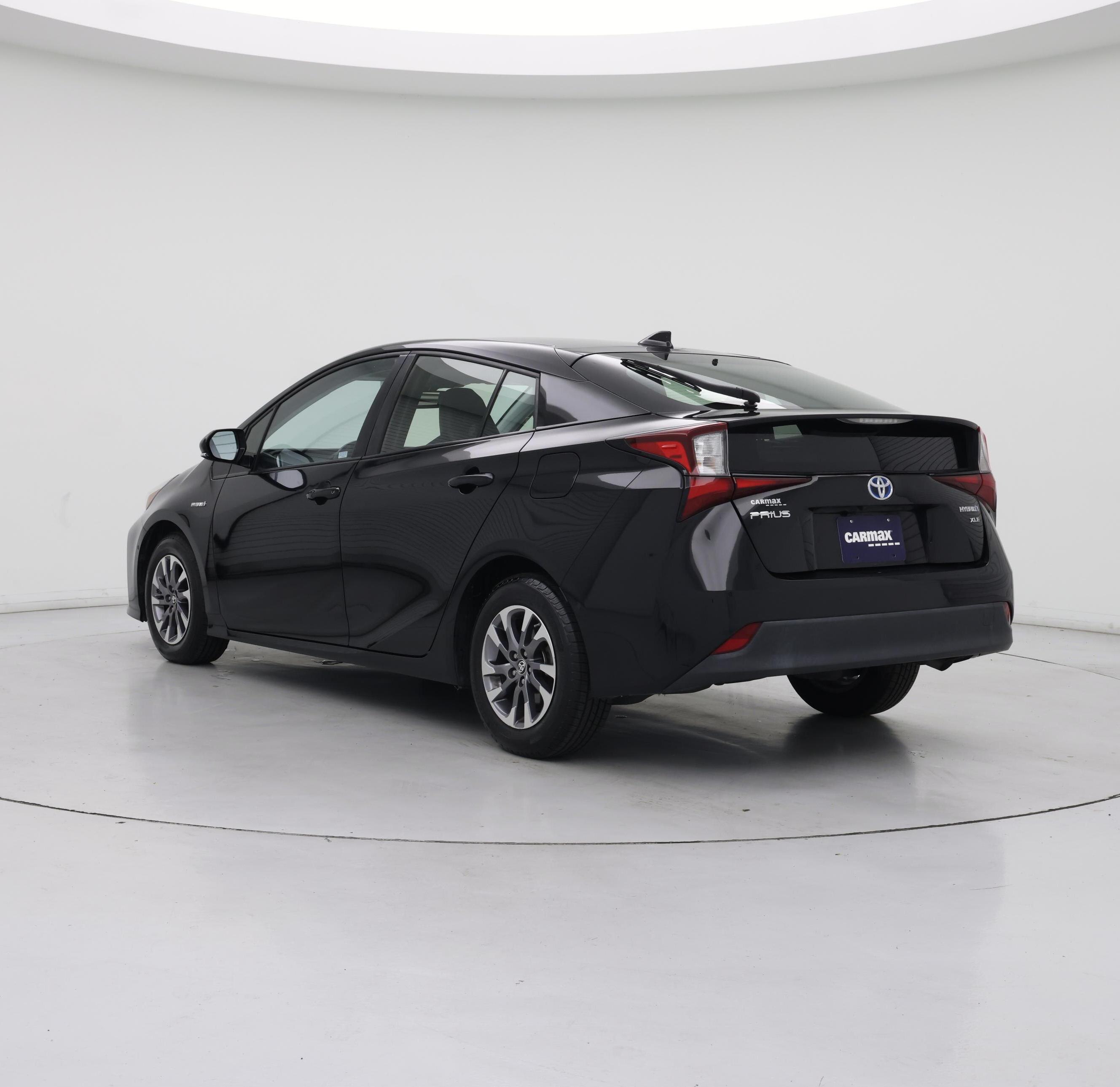 Thumbnail: 2019 Toyota Prius - 2