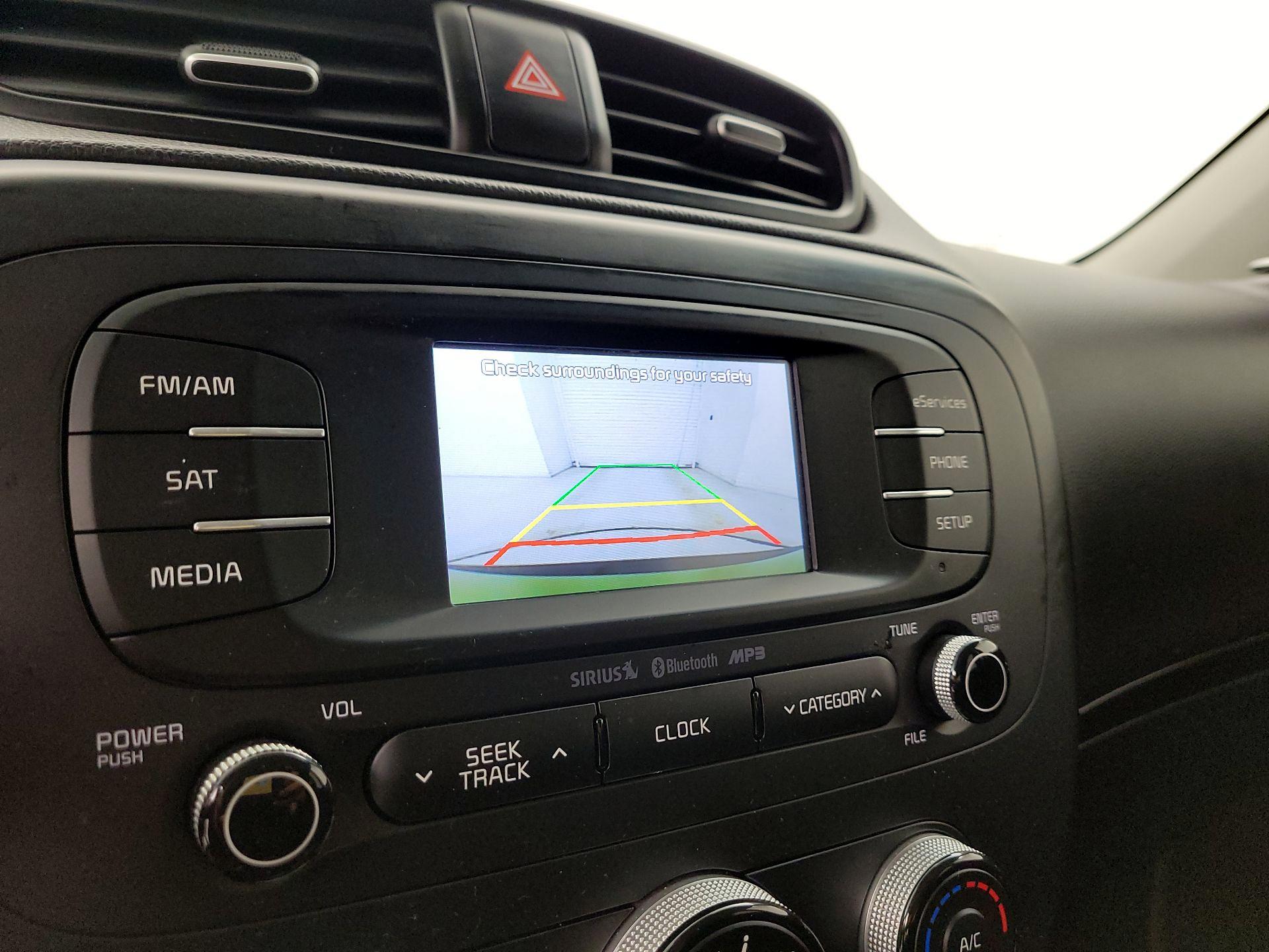 Thumbnail: 2015 Kia Soul - 14