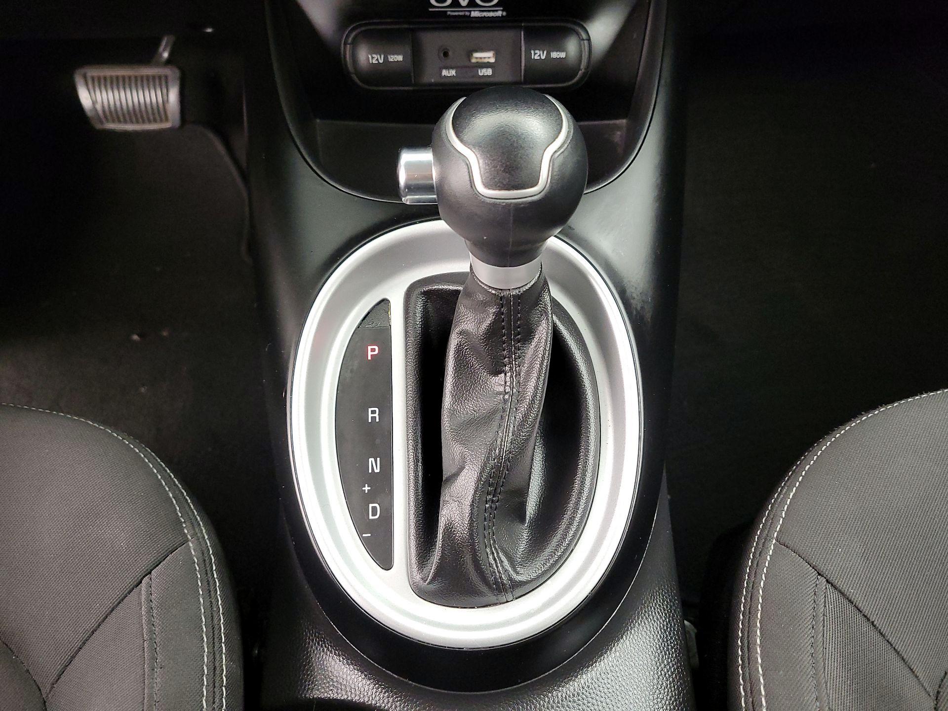 Thumbnail: 2015 Kia Soul - 17