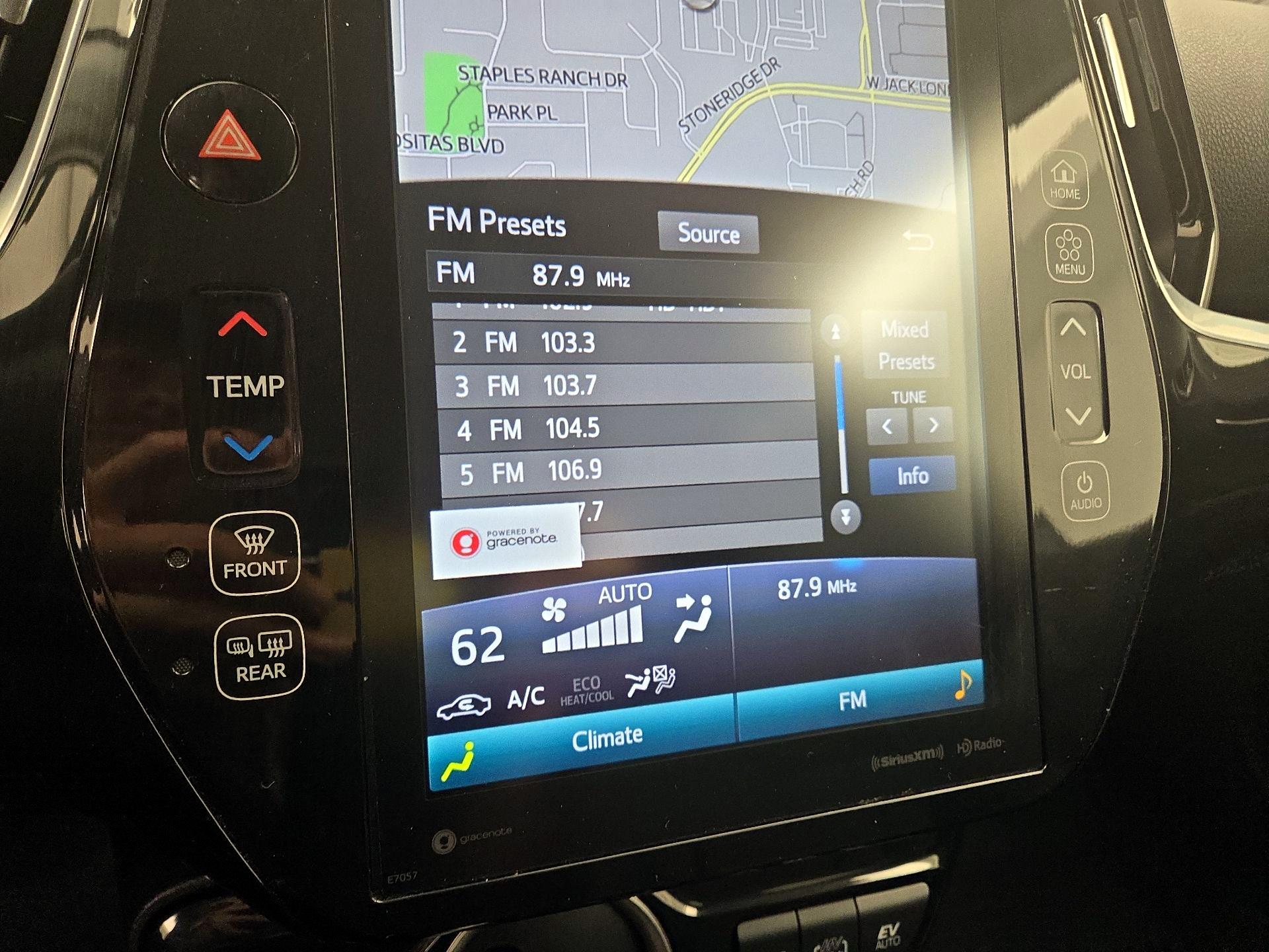 Thumbnail: 2022 Toyota Prius Prime - 16