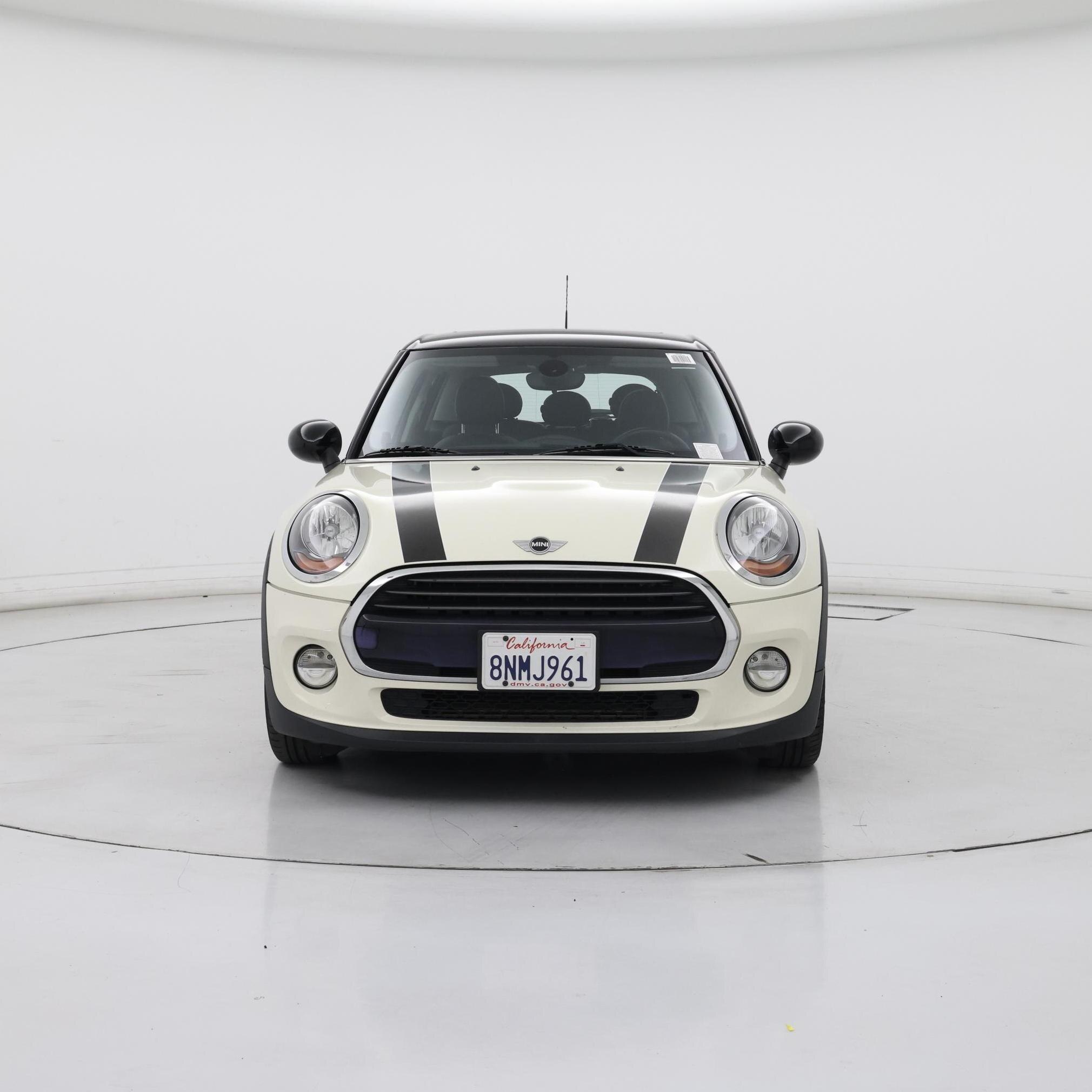 Thumbnail: 2016 MINI Cooper Hardtop - 5