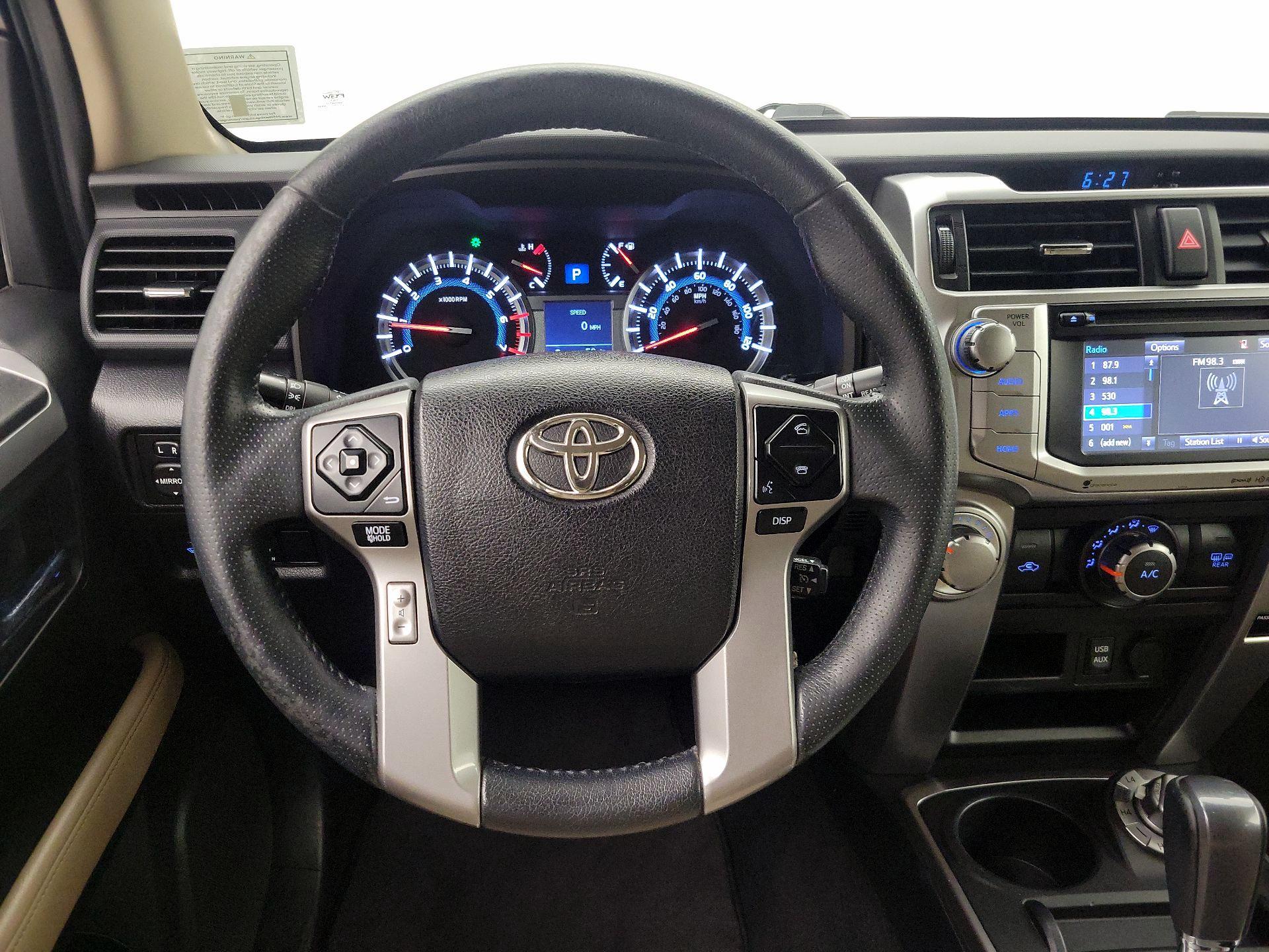 Thumbnail: 2017 Toyota 4Runner - 10
