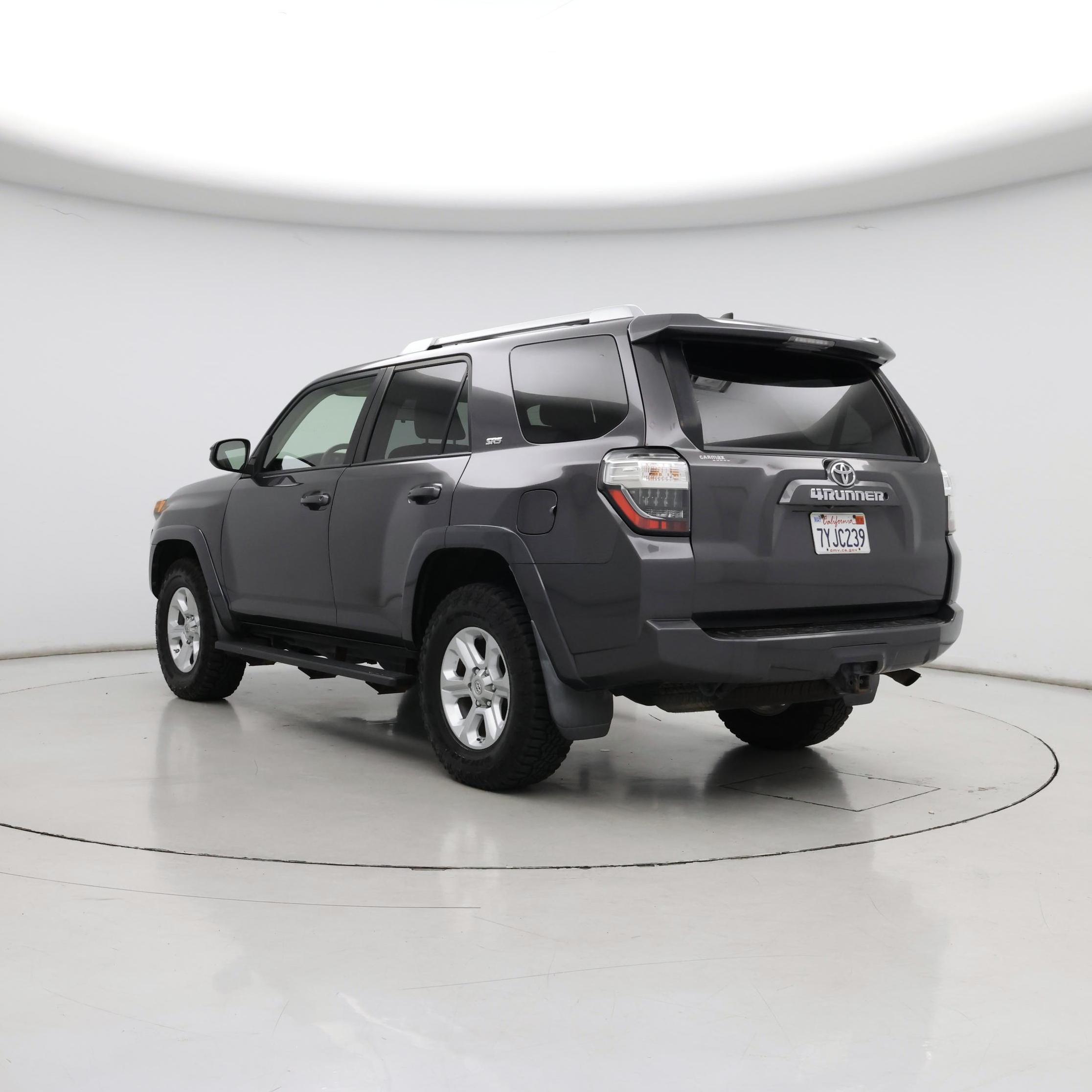 Thumbnail: 2017 Toyota 4Runner - 2