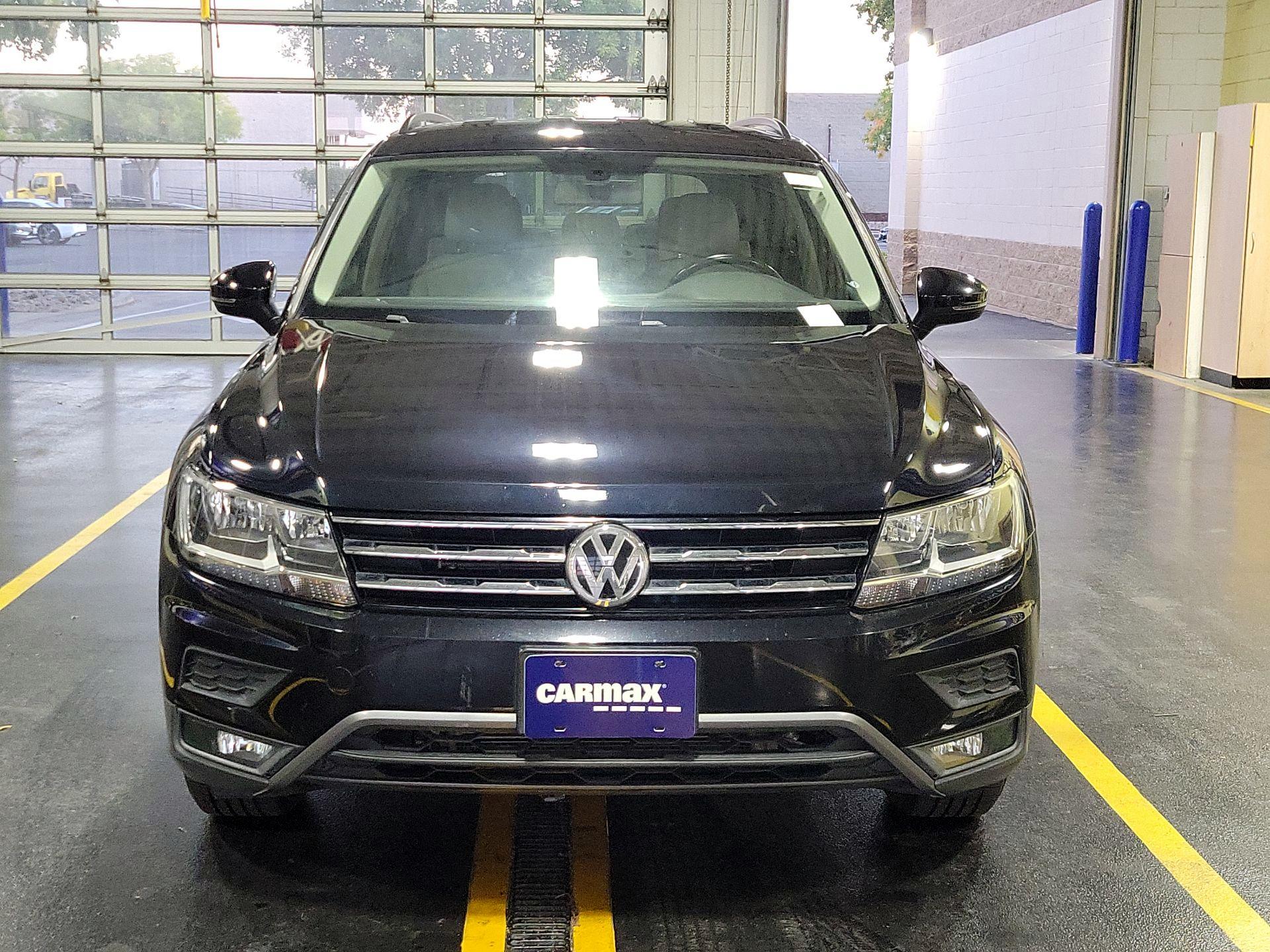 Thumbnail: 2018 Volkswagen Tiguan - 2