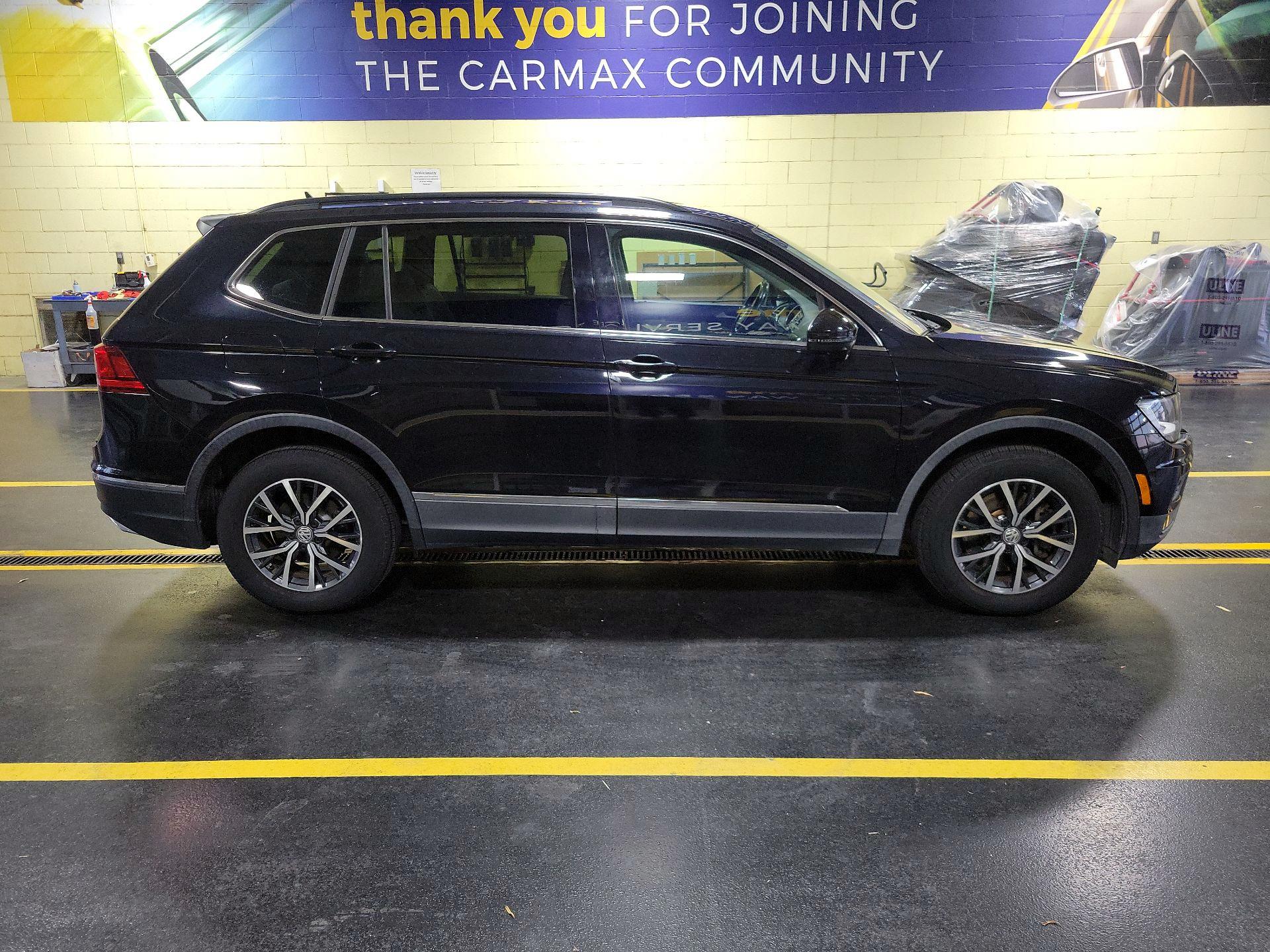 Thumbnail: 2018 Volkswagen Tiguan - 4