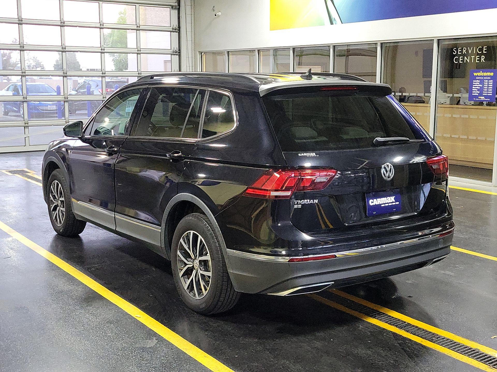 Thumbnail: 2018 Volkswagen Tiguan - 7