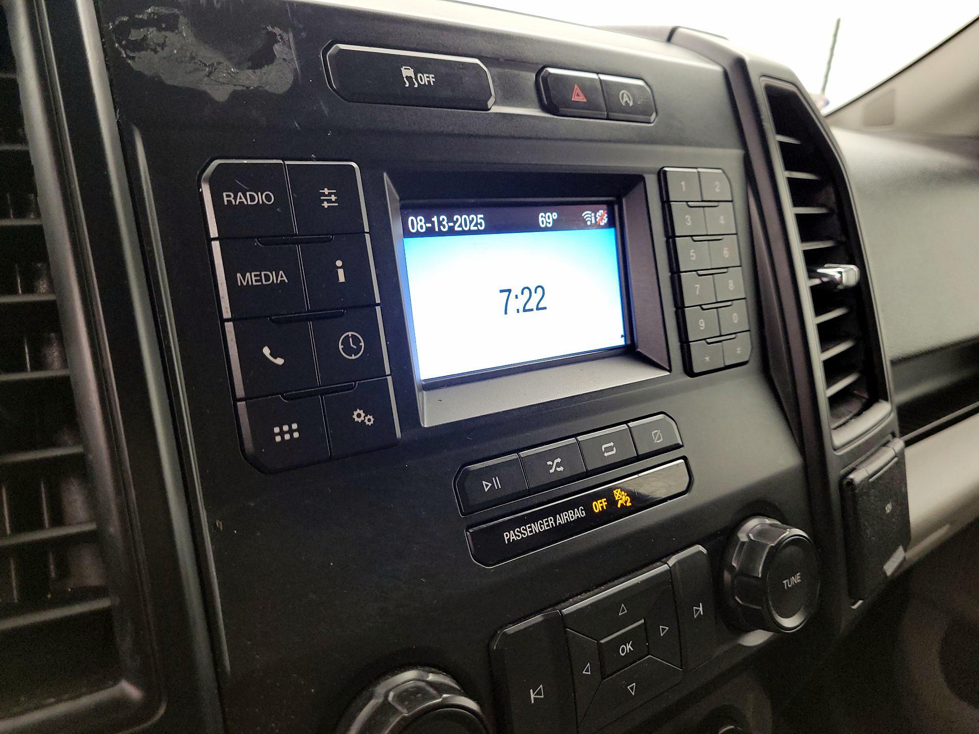 Thumbnail: 2019 Ford F-150 - 15