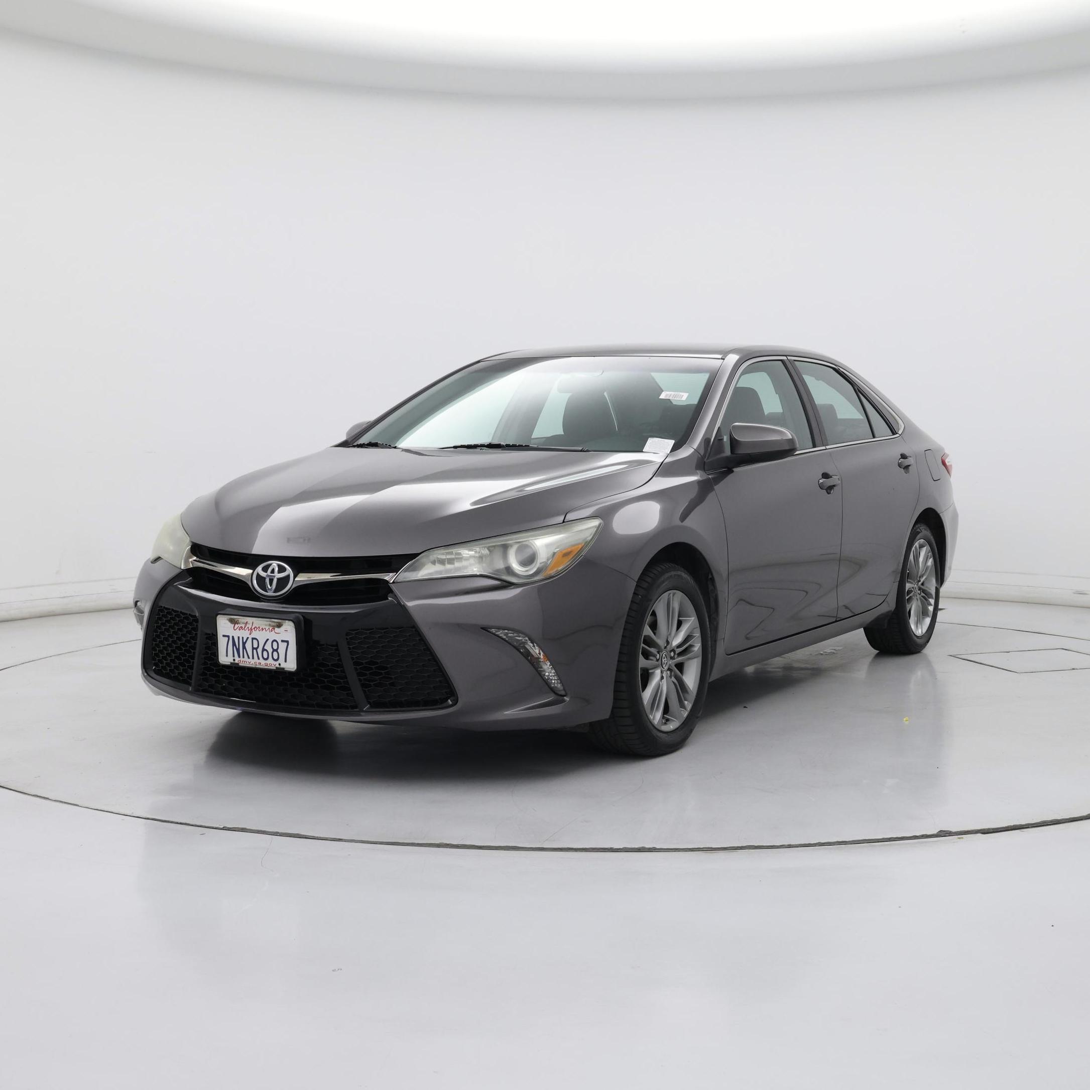Thumbnail: 2016 Toyota Camry - 4