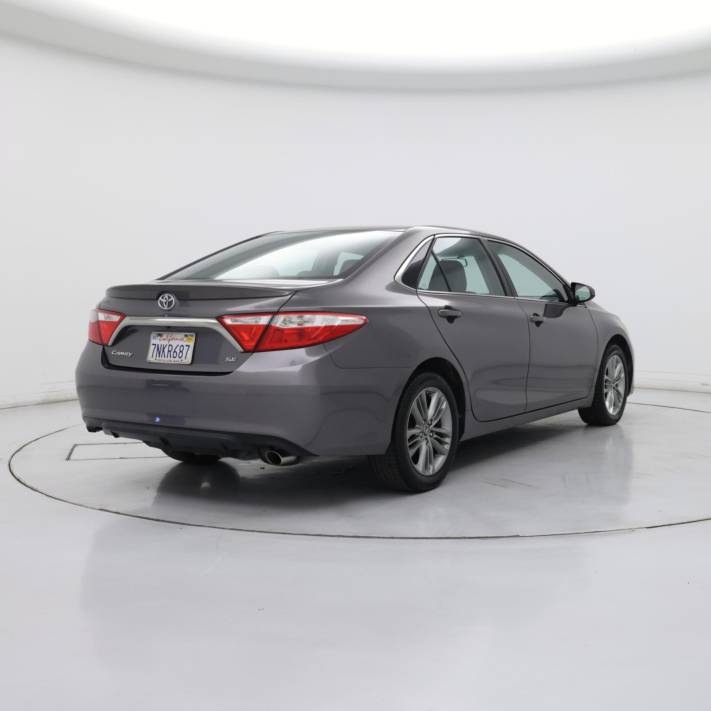 Thumbnail: 2016 Toyota Camry - 8
