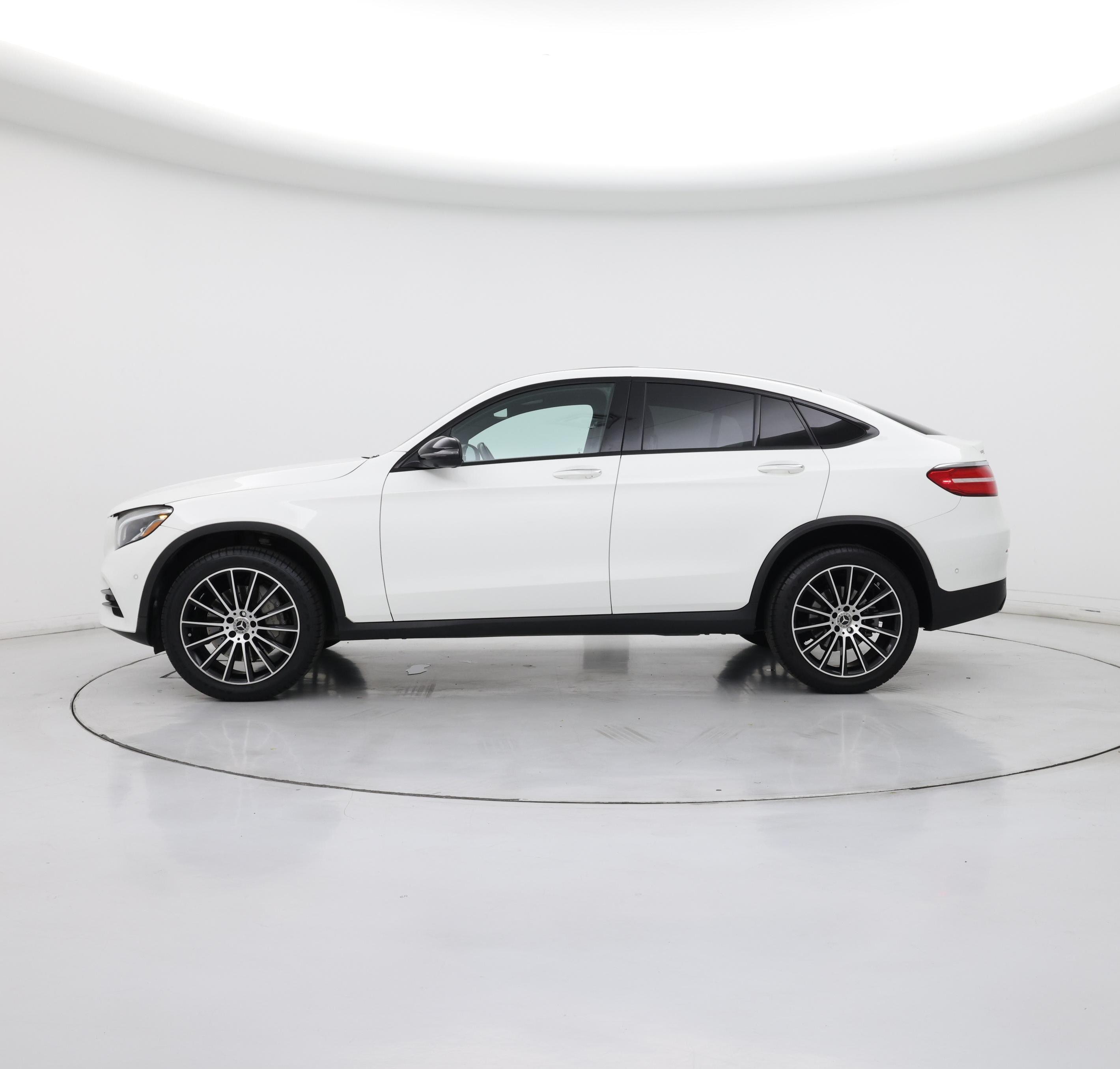 Thumbnail: 2019 Mercedes-Benz GLC - 3