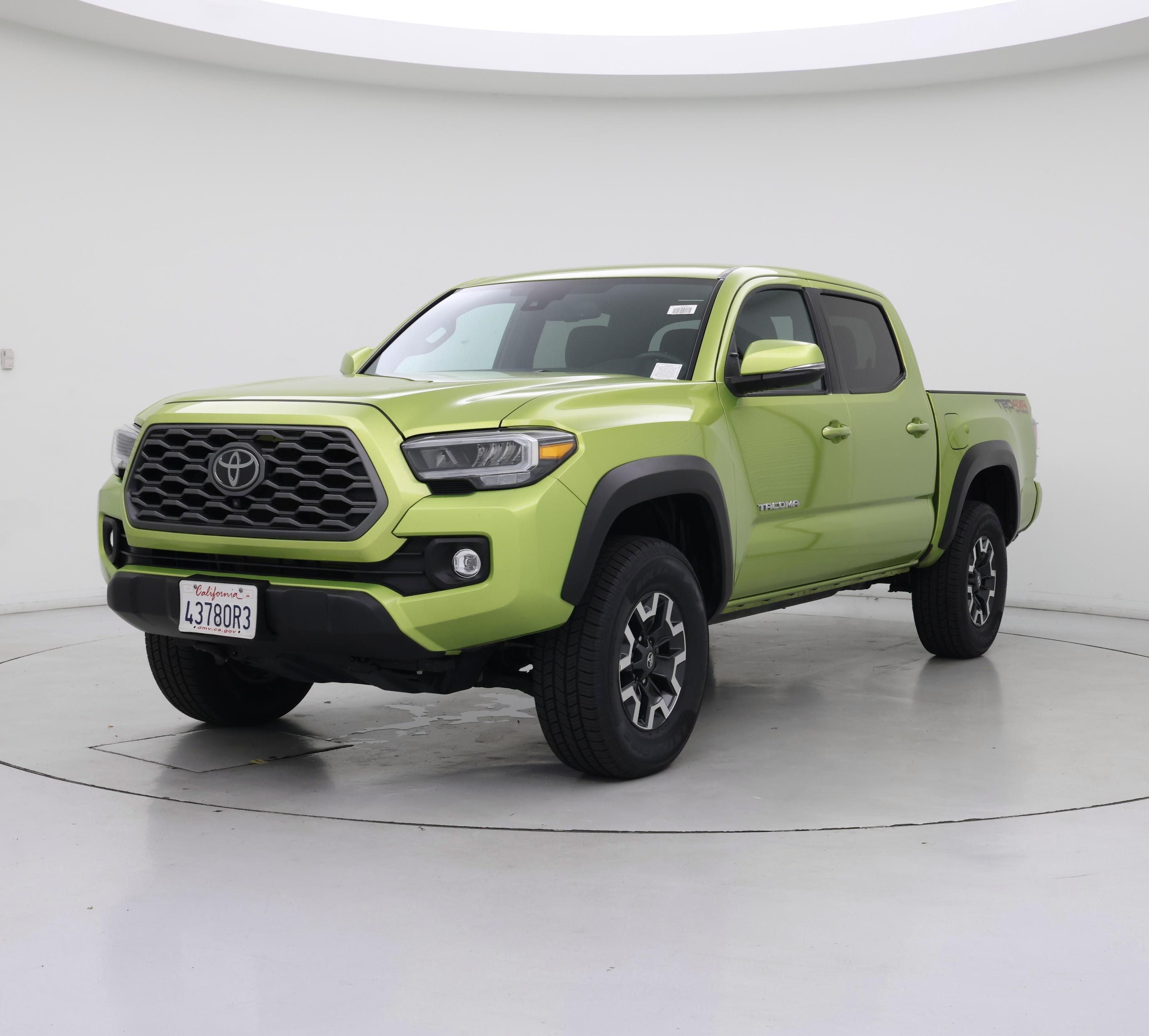Thumbnail: 2023 Toyota Tacoma - 4