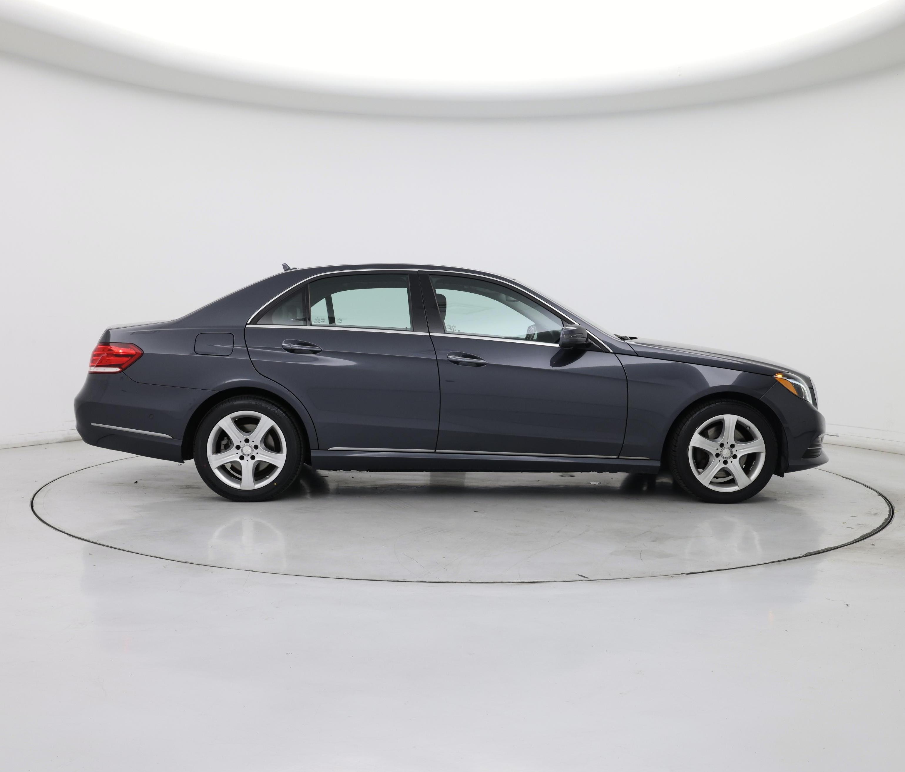 Thumbnail: 2014 Mercedes-Benz E-Class - 7