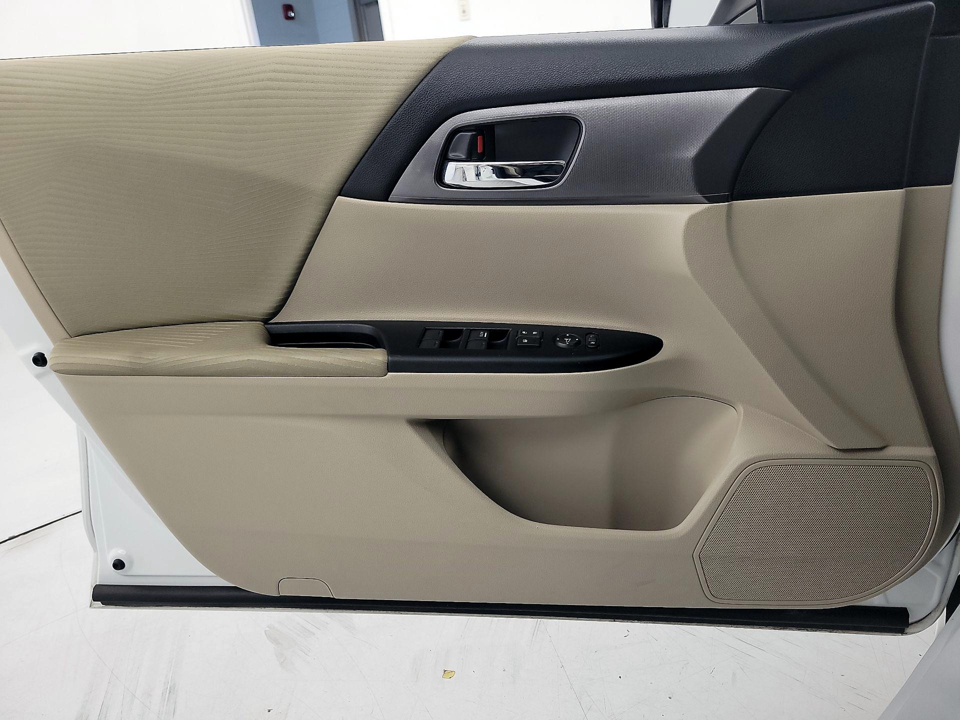 Thumbnail: 2014 Honda Accord - 12