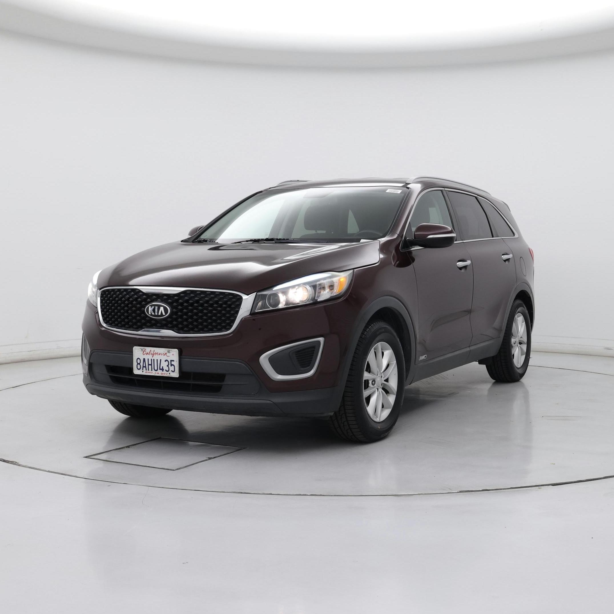 Thumbnail: 2017 Kia Sorento - 4